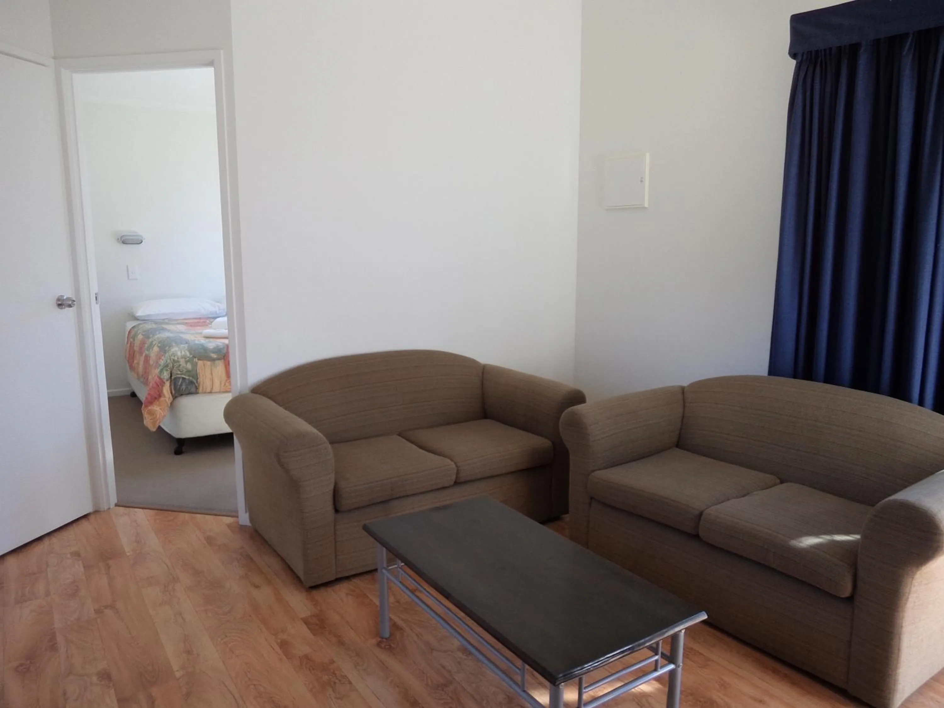 Living room in Bicheno East Coast Holiday Park