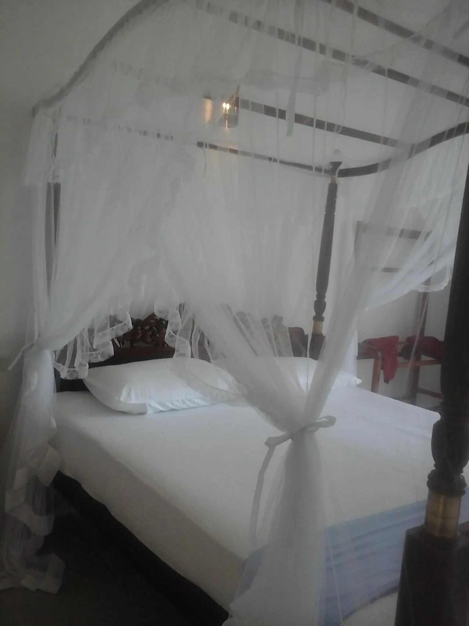 bunk bed, Bed in Peacock Wings Guest