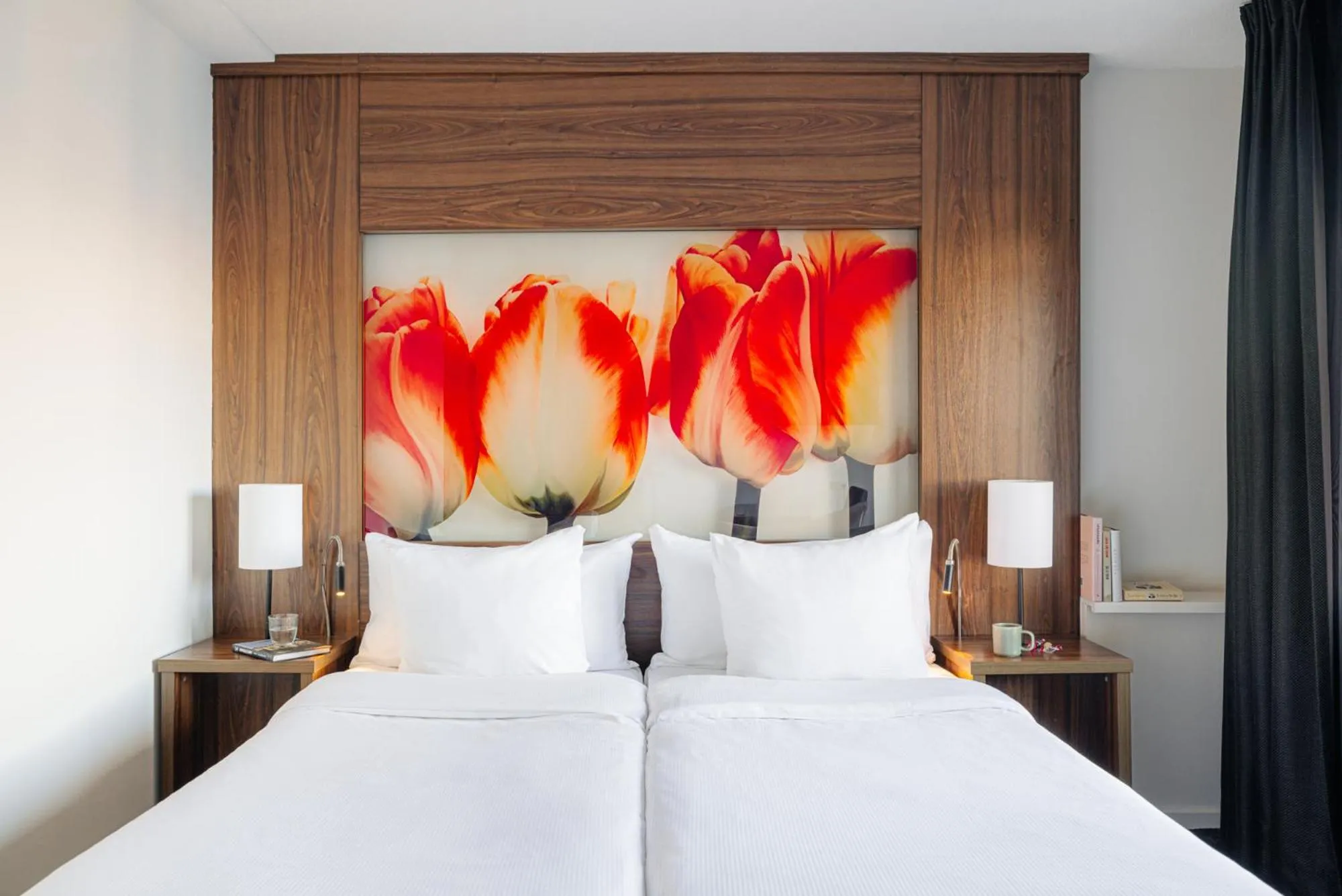 Bedroom, Bed in Eden Hotel Amsterdam