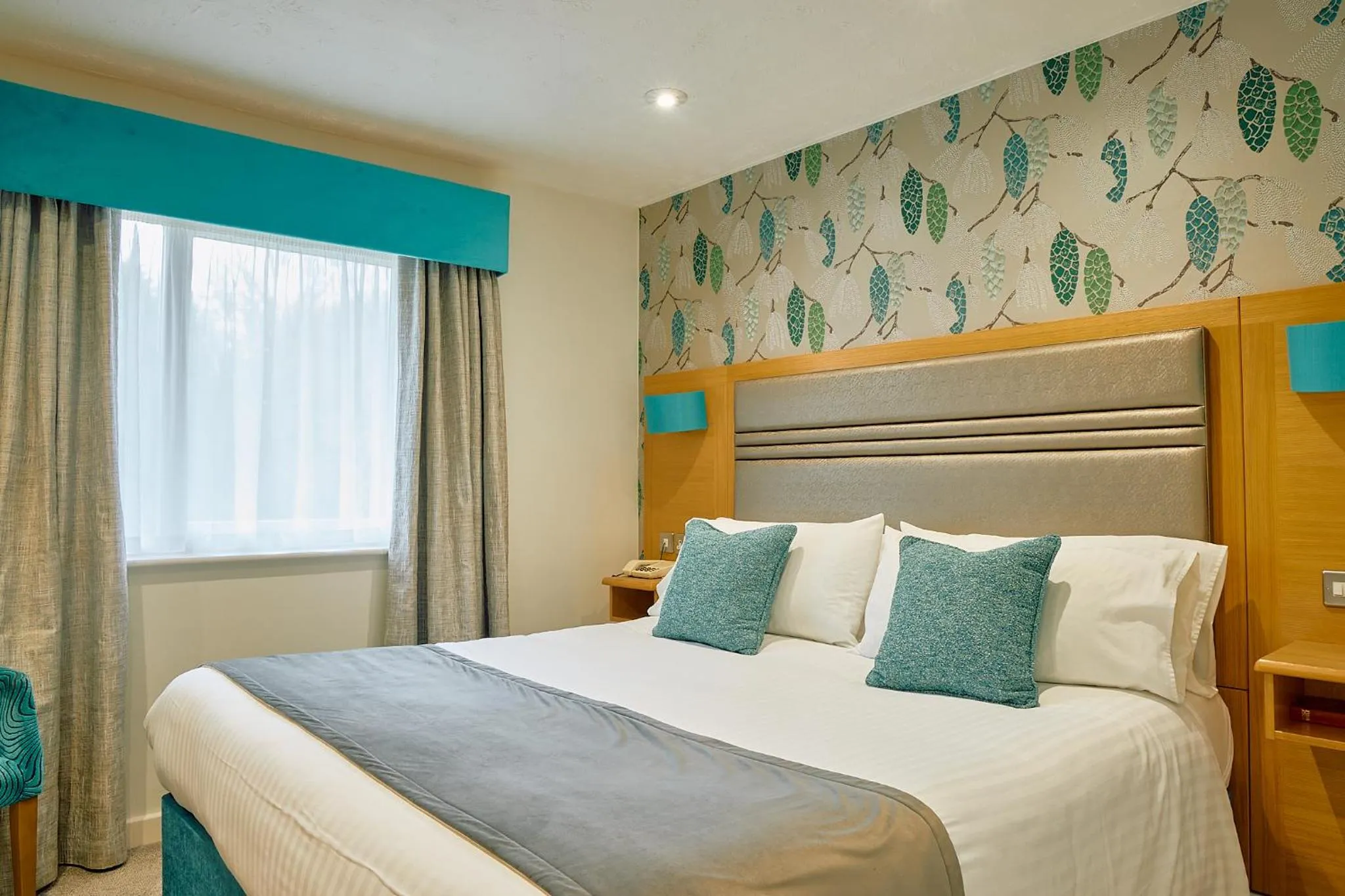 Bedroom, Bed in The Briar Court Hotel