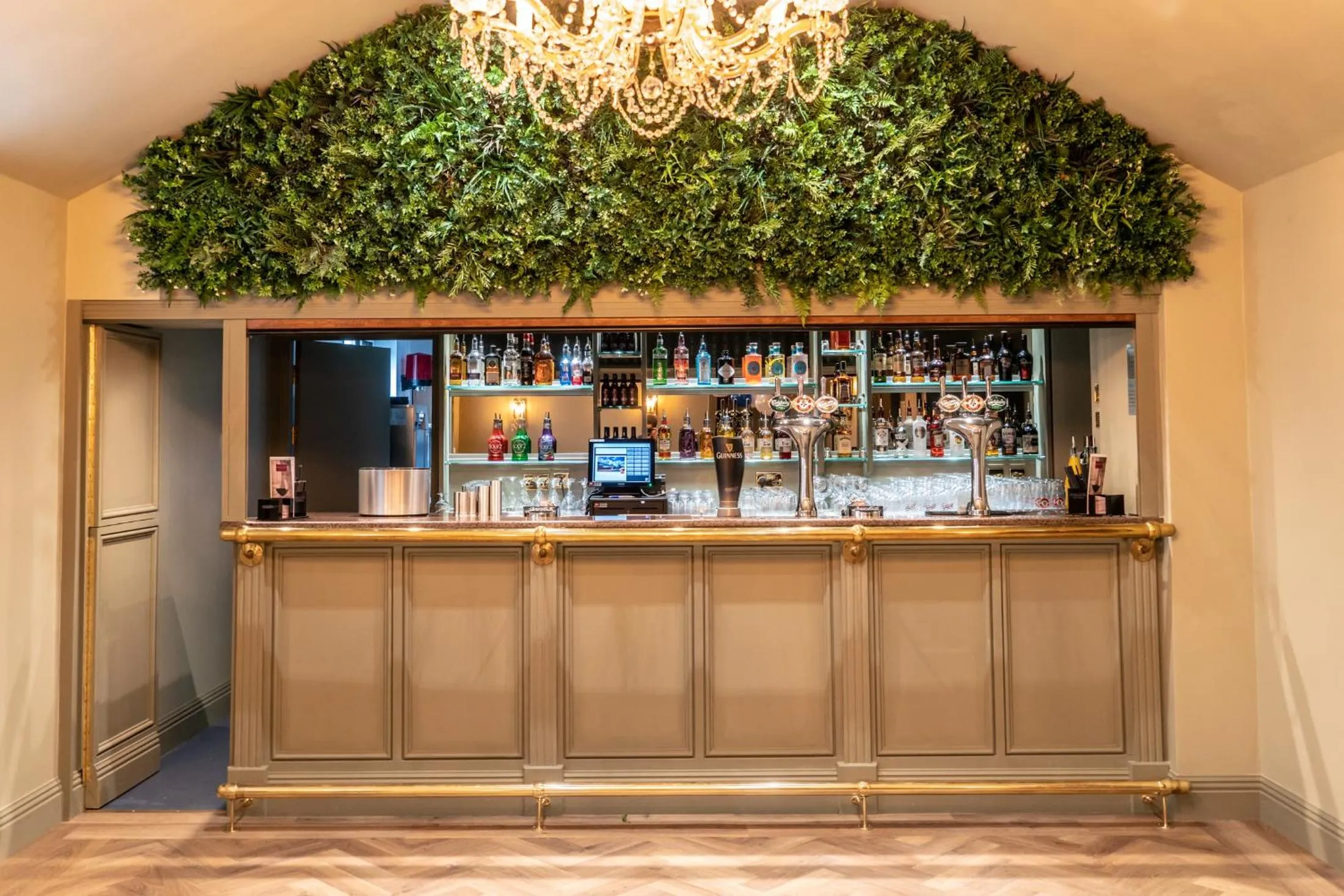 Lounge or bar in The Briar Court Hotel