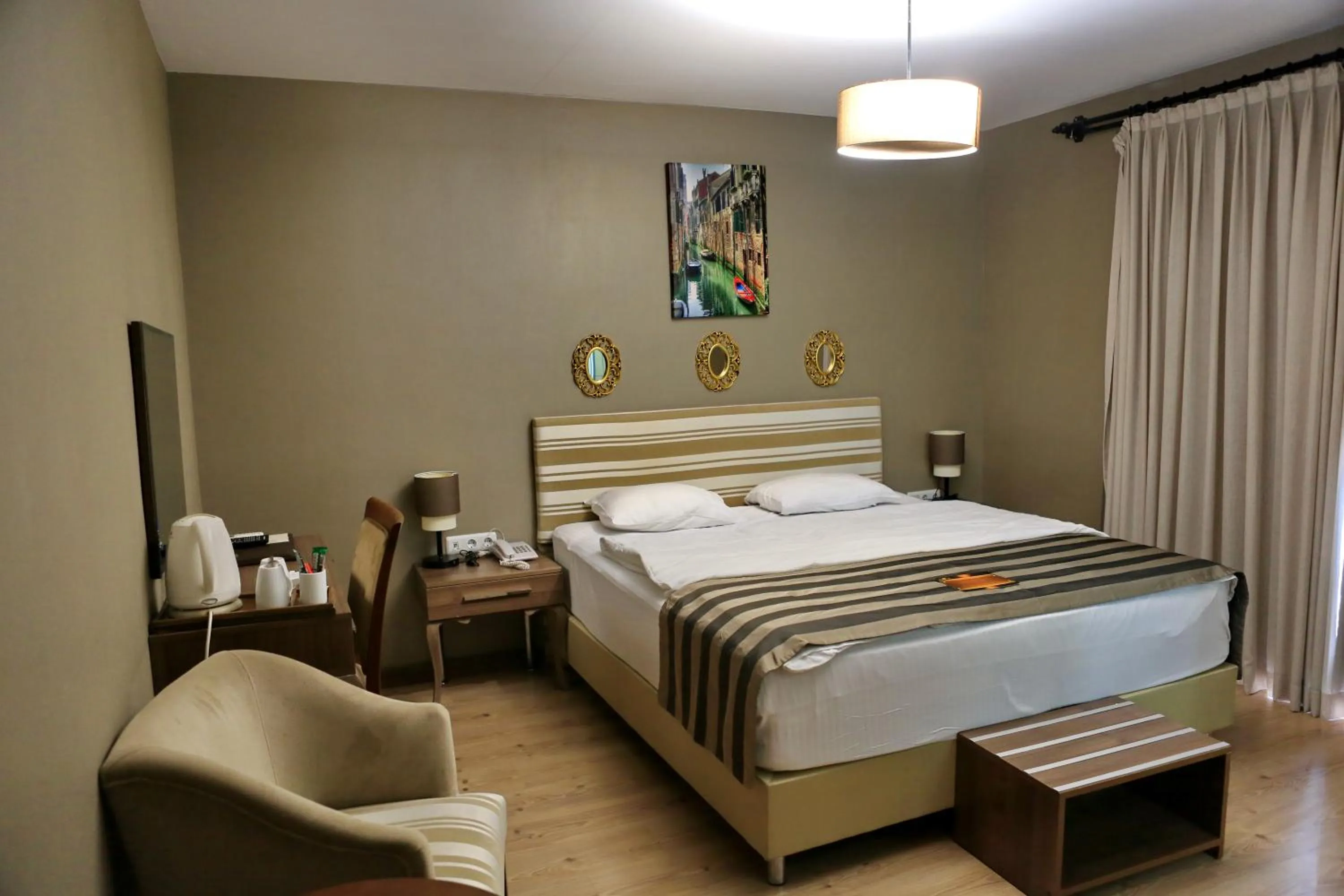 towels, Bed in Adana City Boutique Hotel