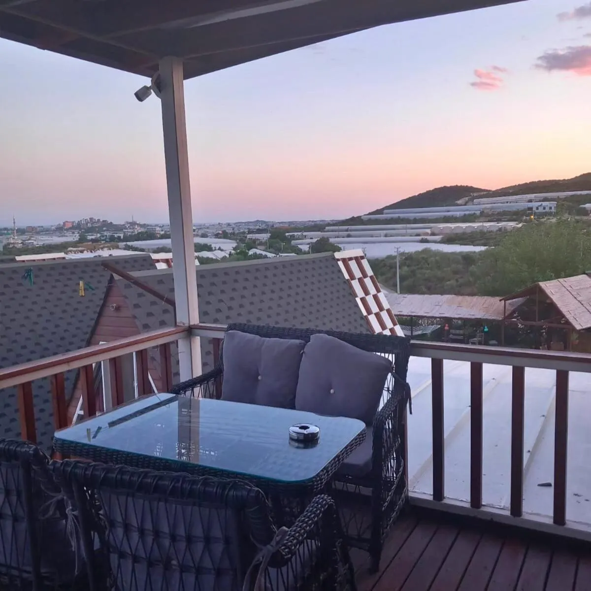 Patio in Bu Bungalow Hotel