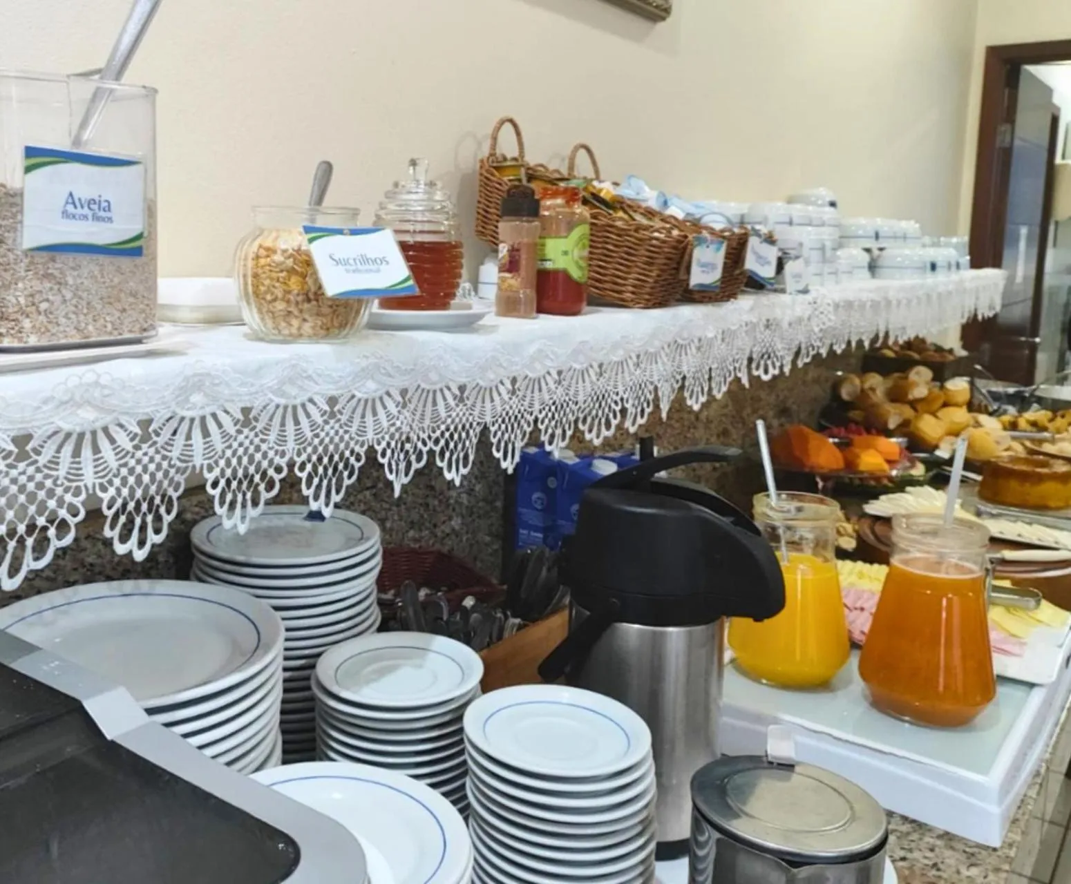 Food and drinks in Hotel Minastur