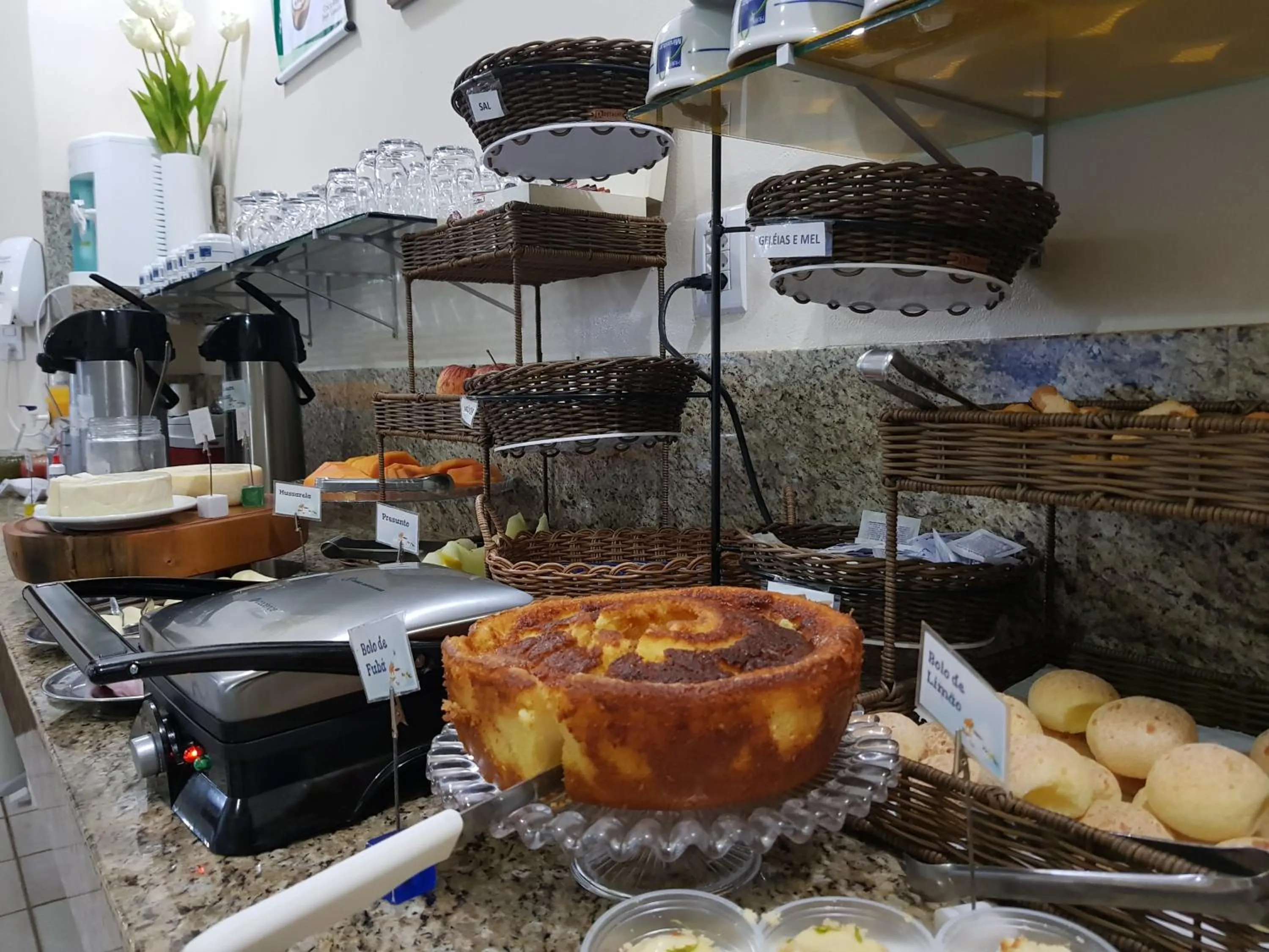 Breakfast in Hotel Minastur