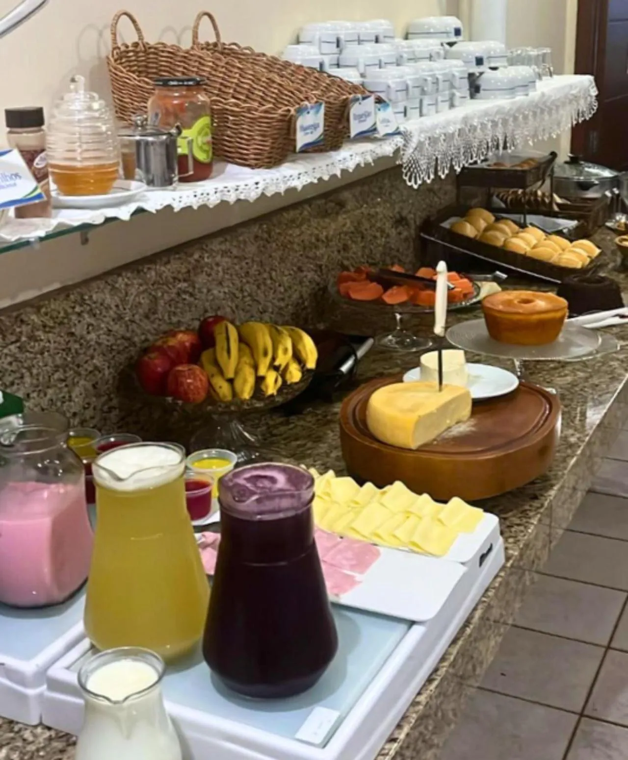 Food and drinks in Hotel Minastur