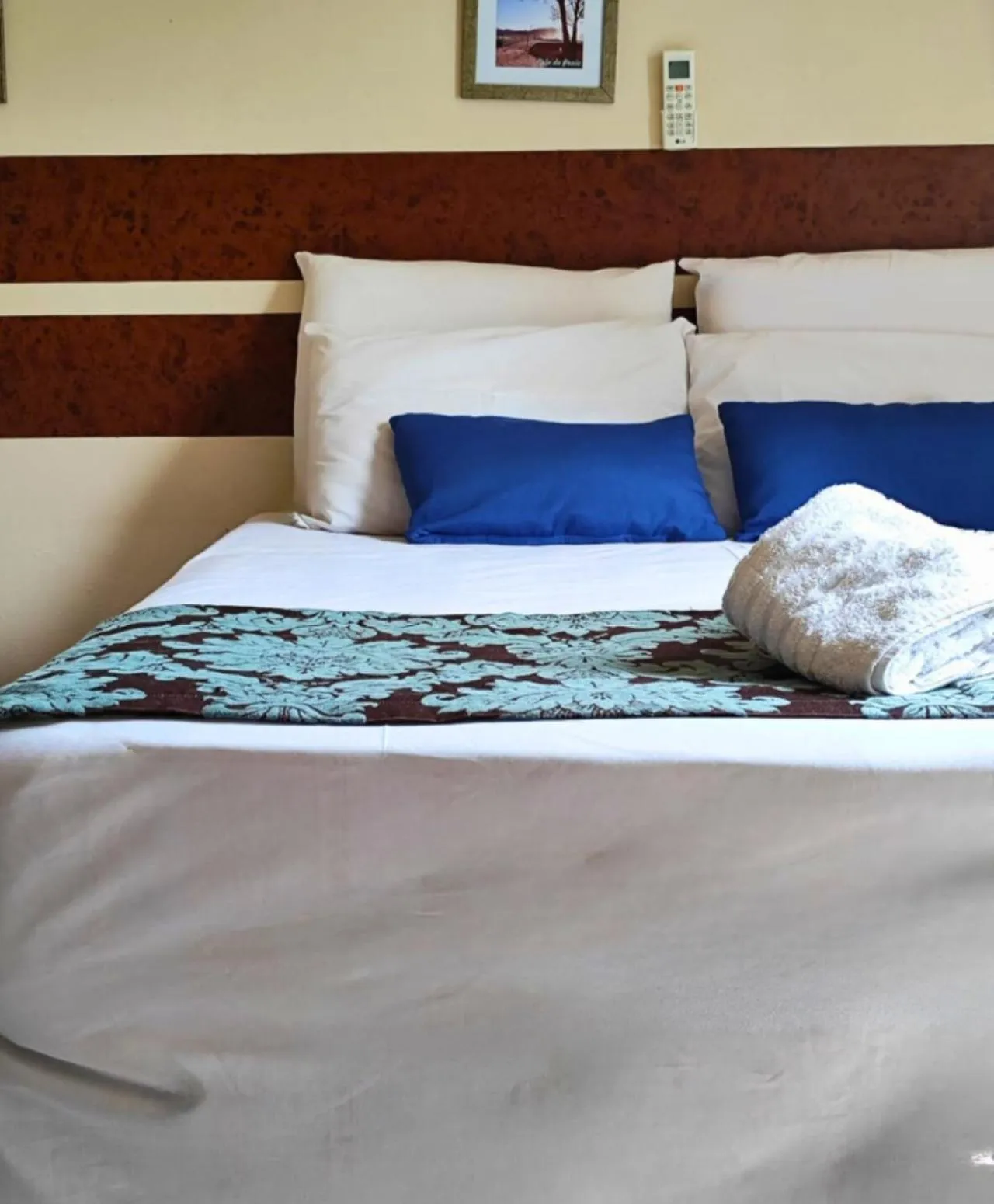 Bed in Hotel Minastur