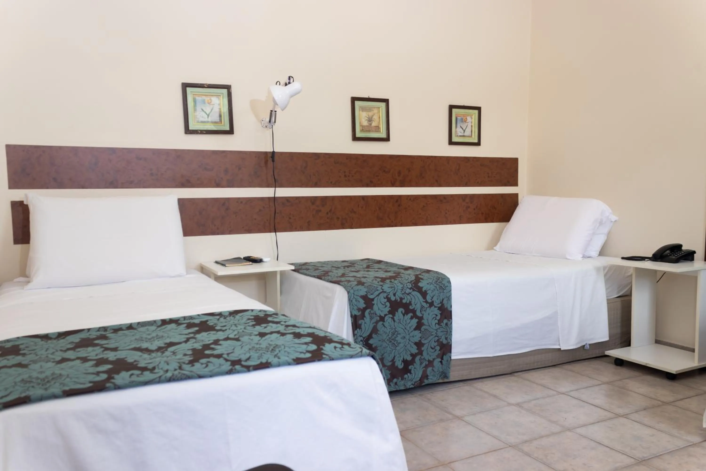 Bed in Hotel Minastur