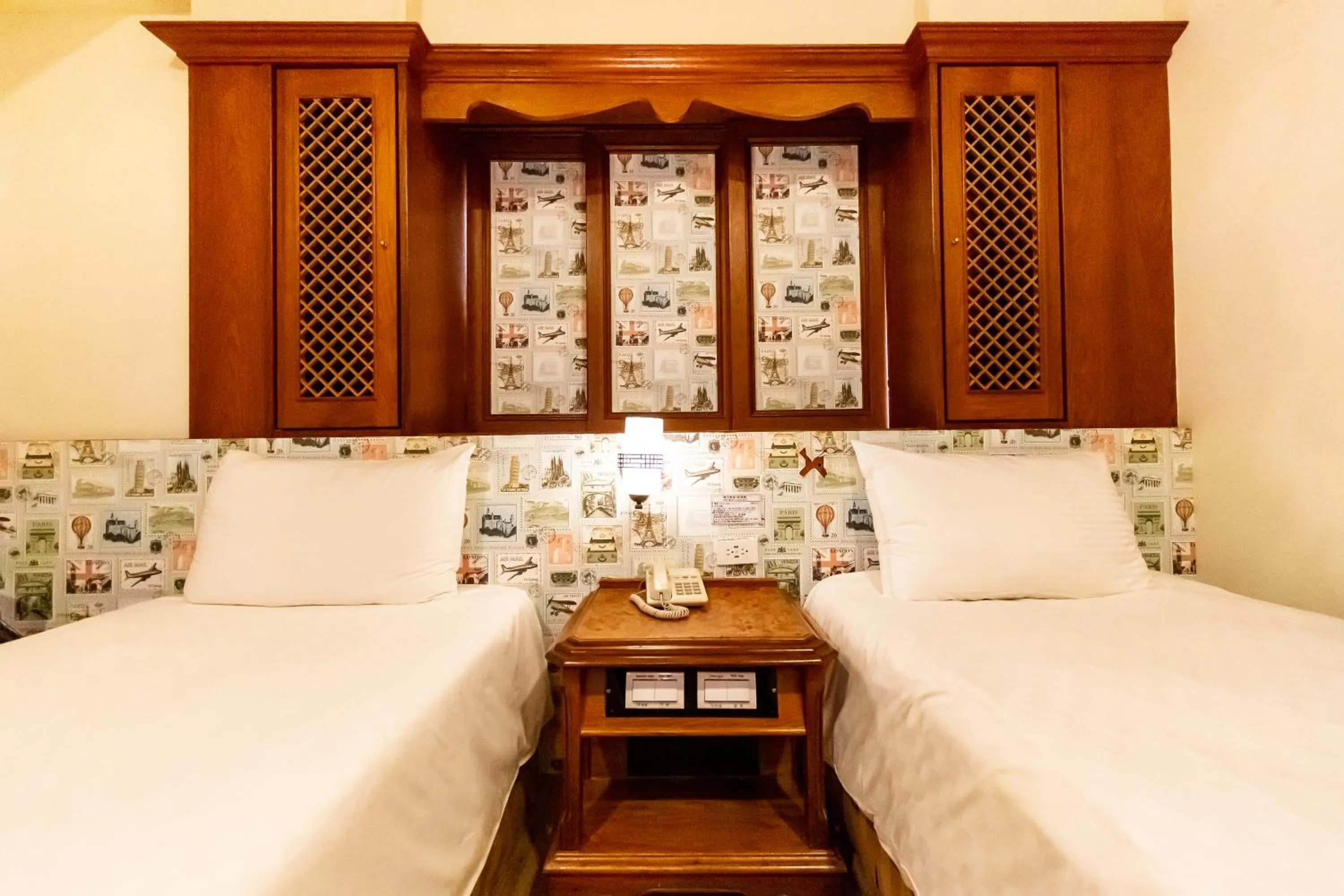 Bed in I HI Sanduo Travel Hotel