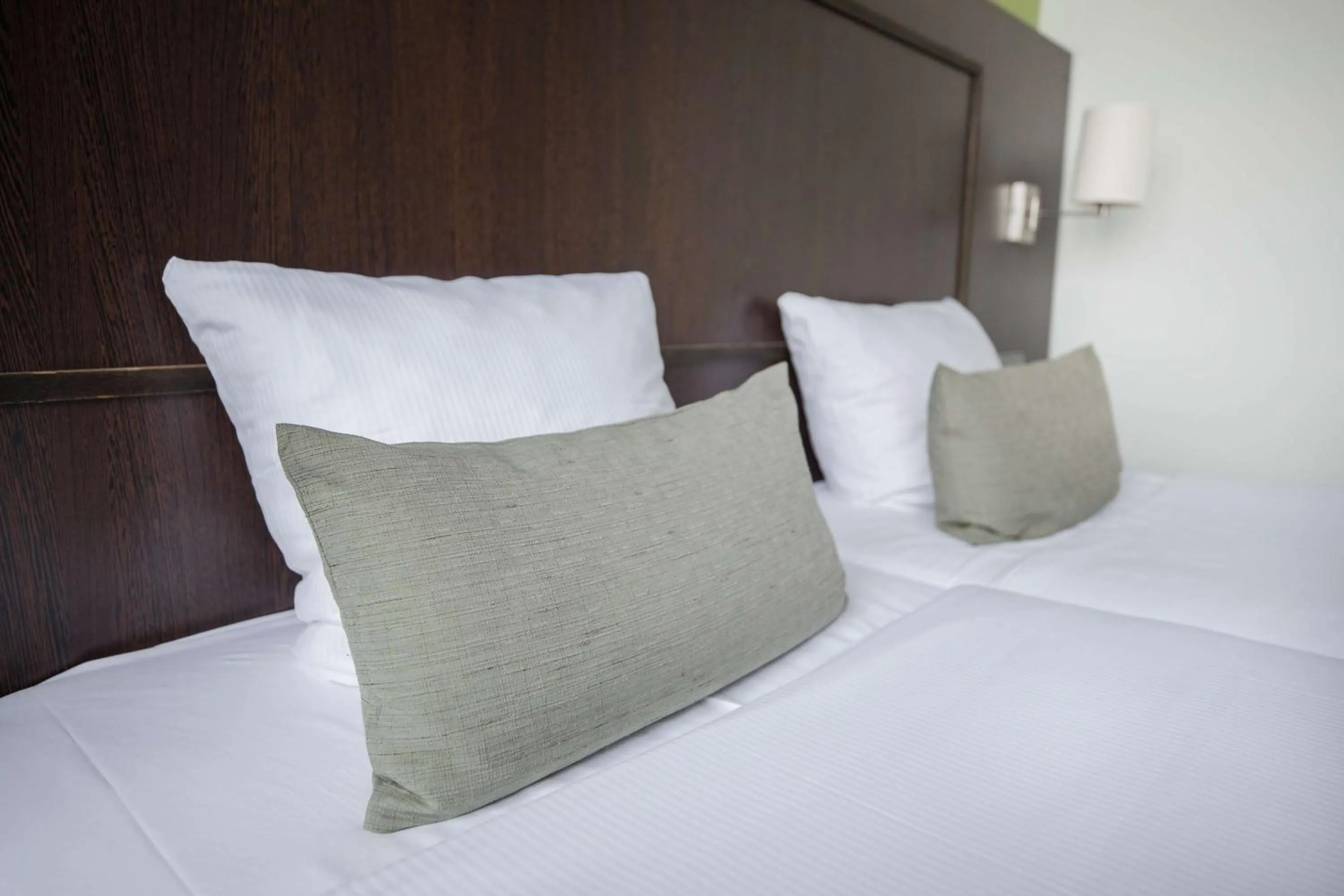 Bedroom, Bed in Flonk Hotel Groningen Centre, BW Signature Collection