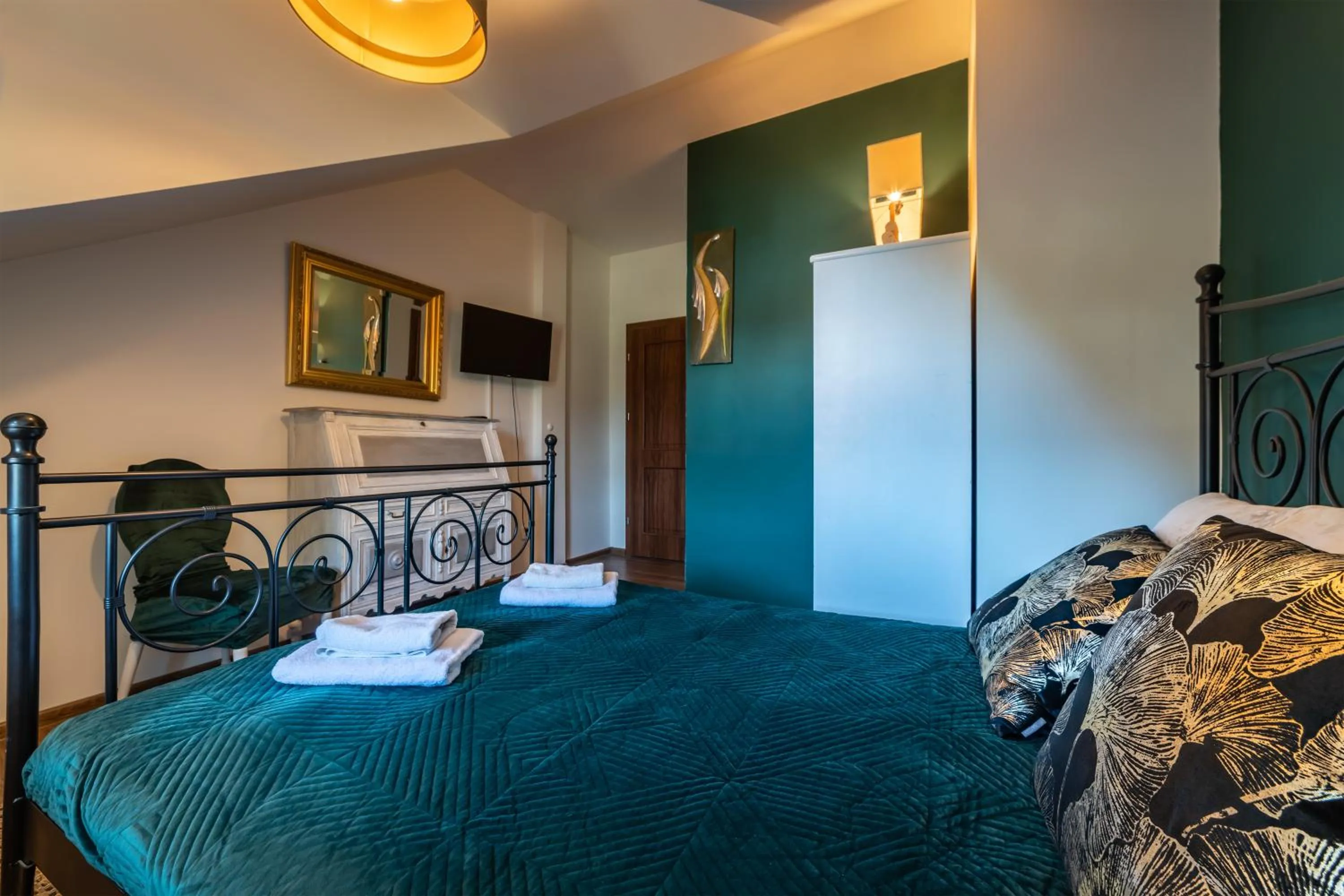 Photo of the whole room, Bed in Willa Vinci Rozewie