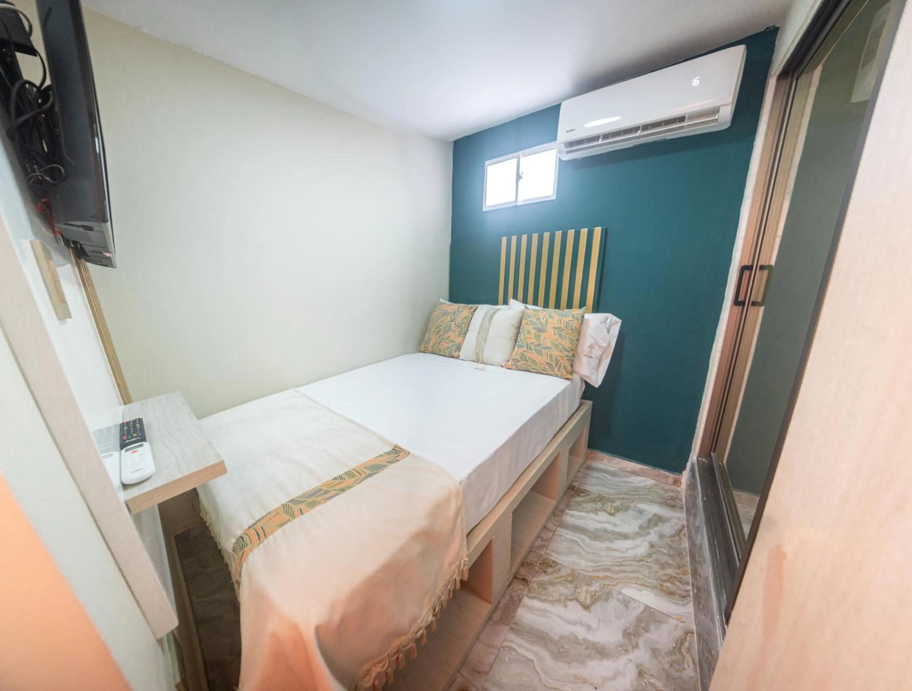 Bed in Hotel Sublime