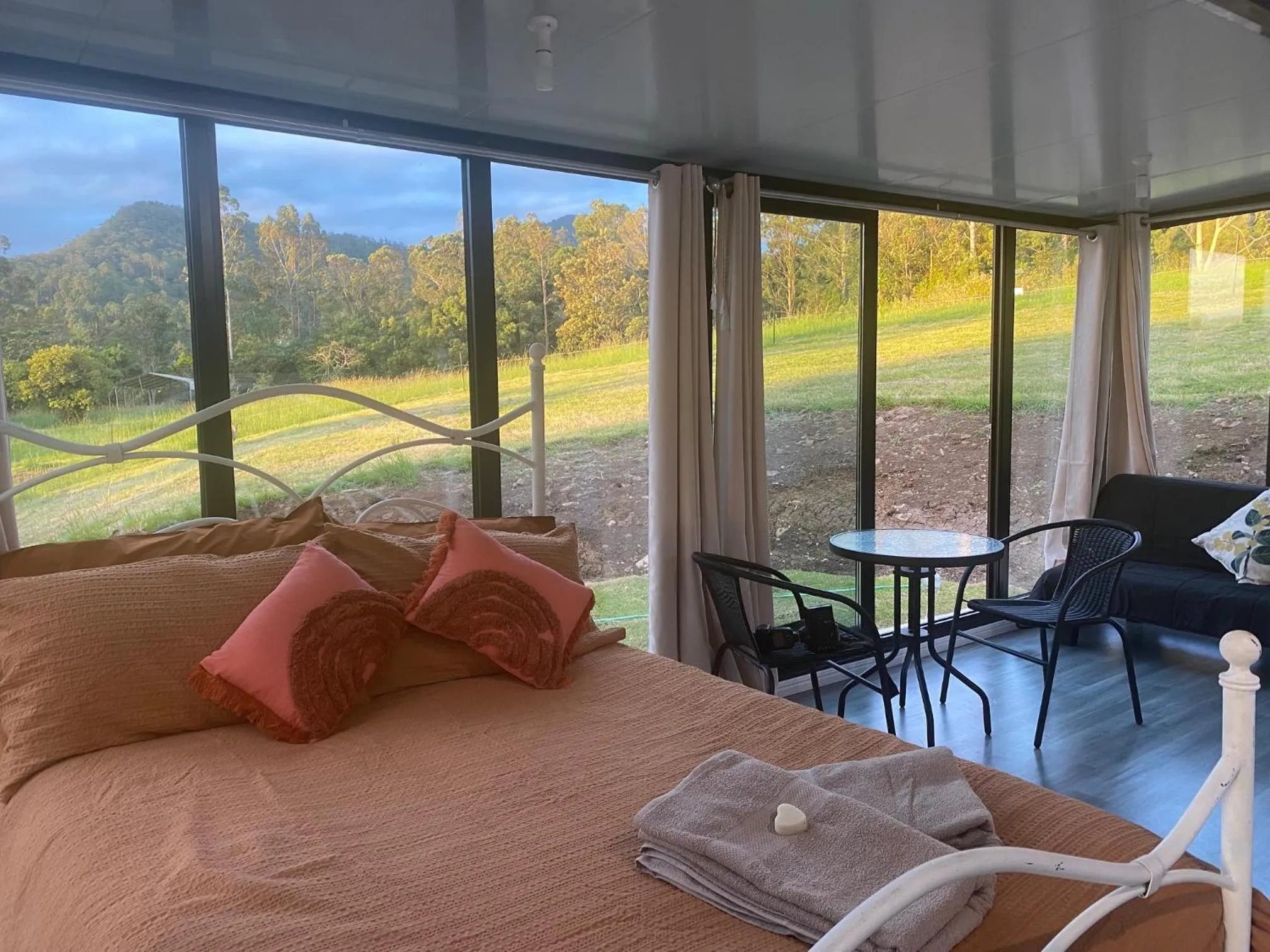 Photo of the whole room in Nimbin waterfall retreat