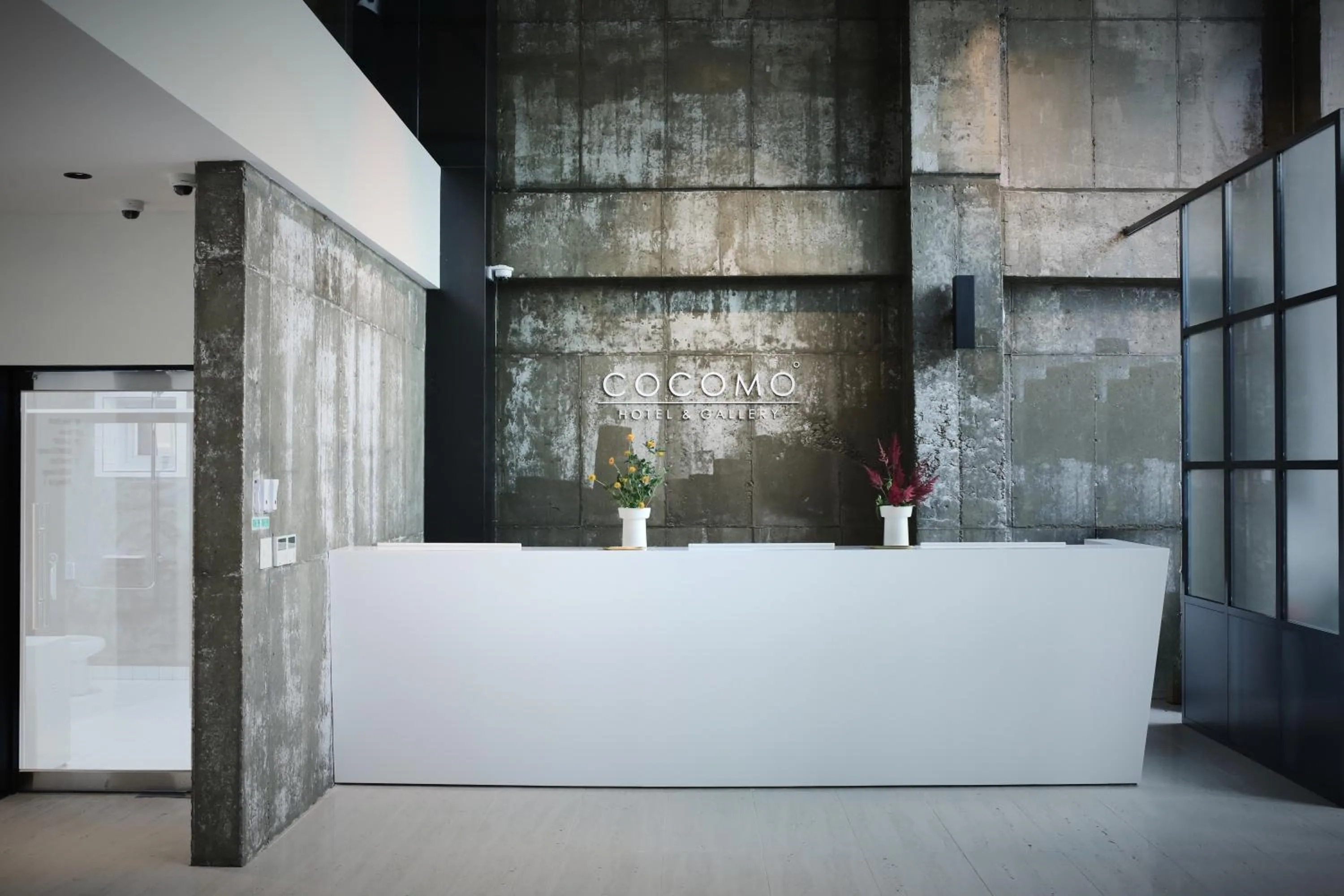 Property building in Hotel Cocomo