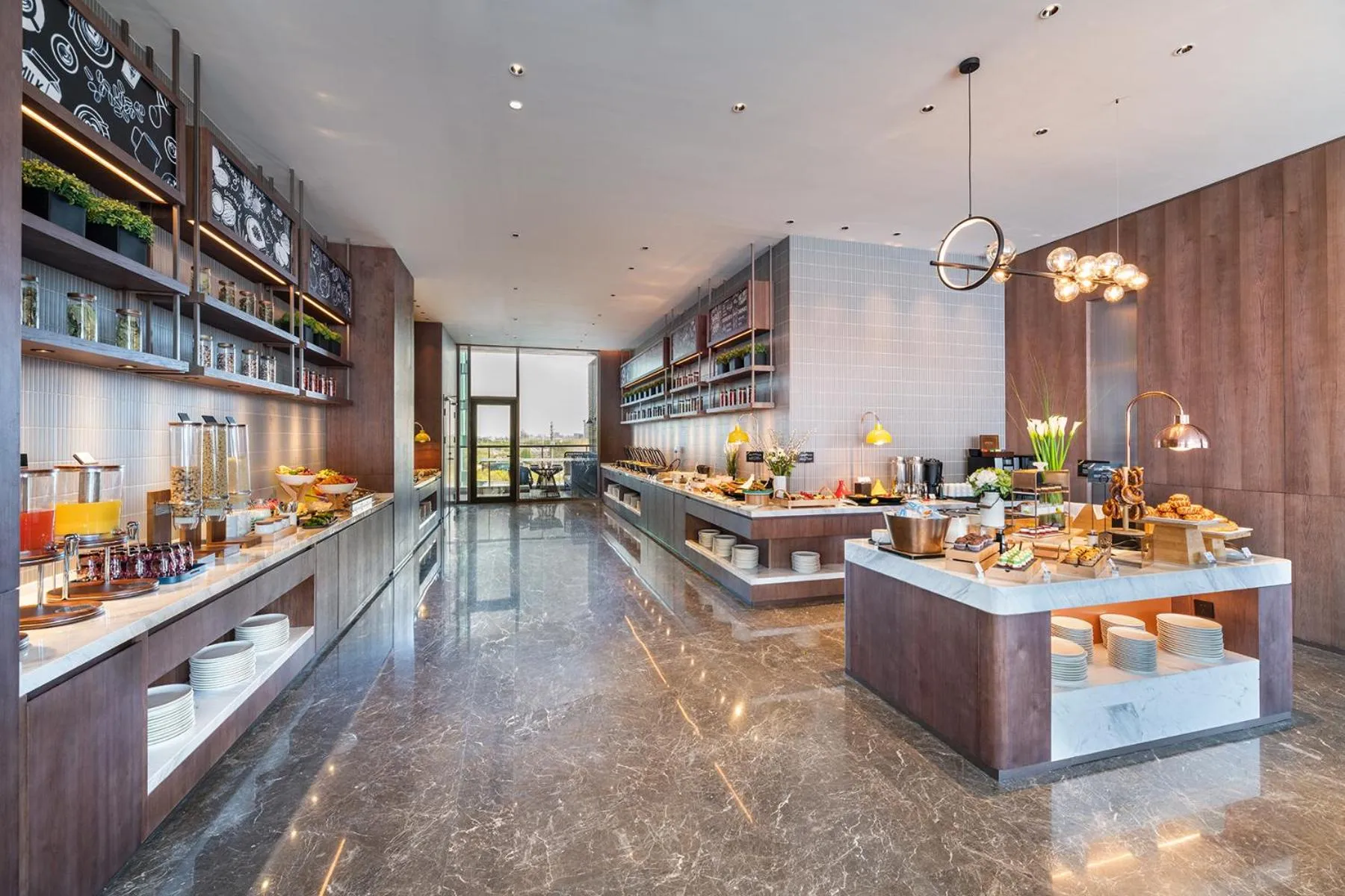 Restaurant/places to eat in IntercityHotel Shanghai New International Expo Center