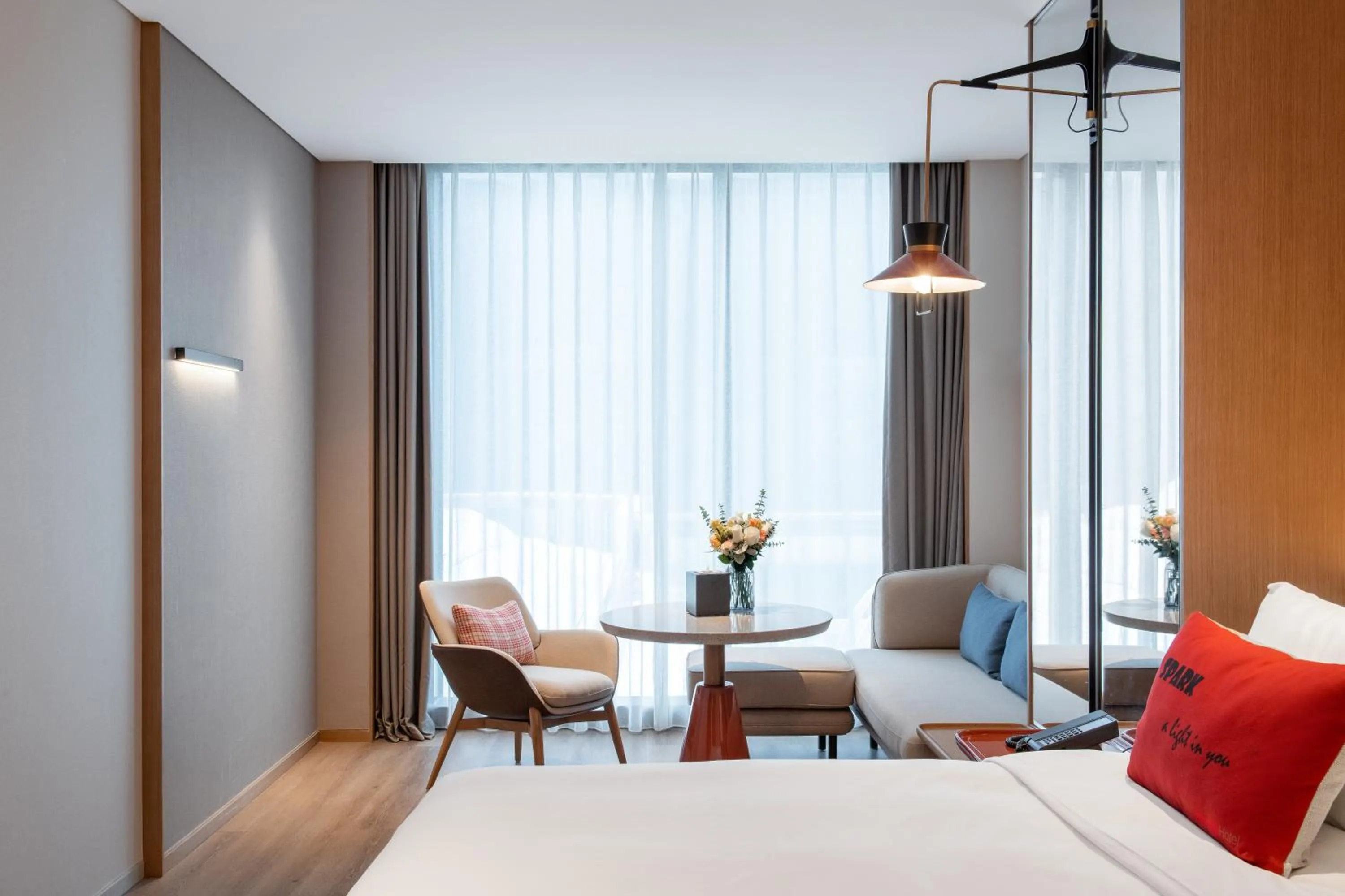 Bed in IntercityHotel Shanghai New International Expo Center