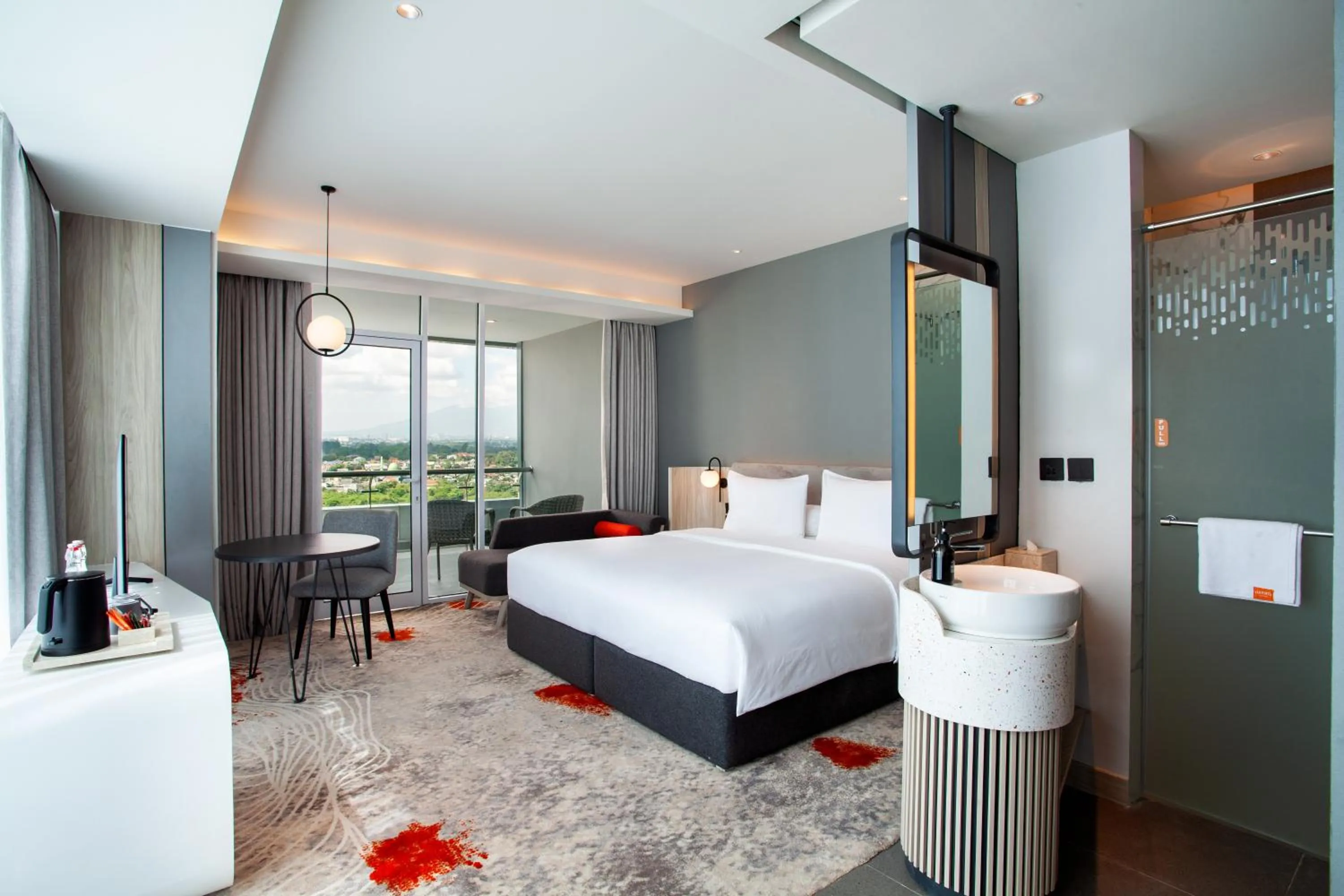 Balcony/Terrace, Bed in HARRIS Hotel & Convention Cibinong City Mall Bogor