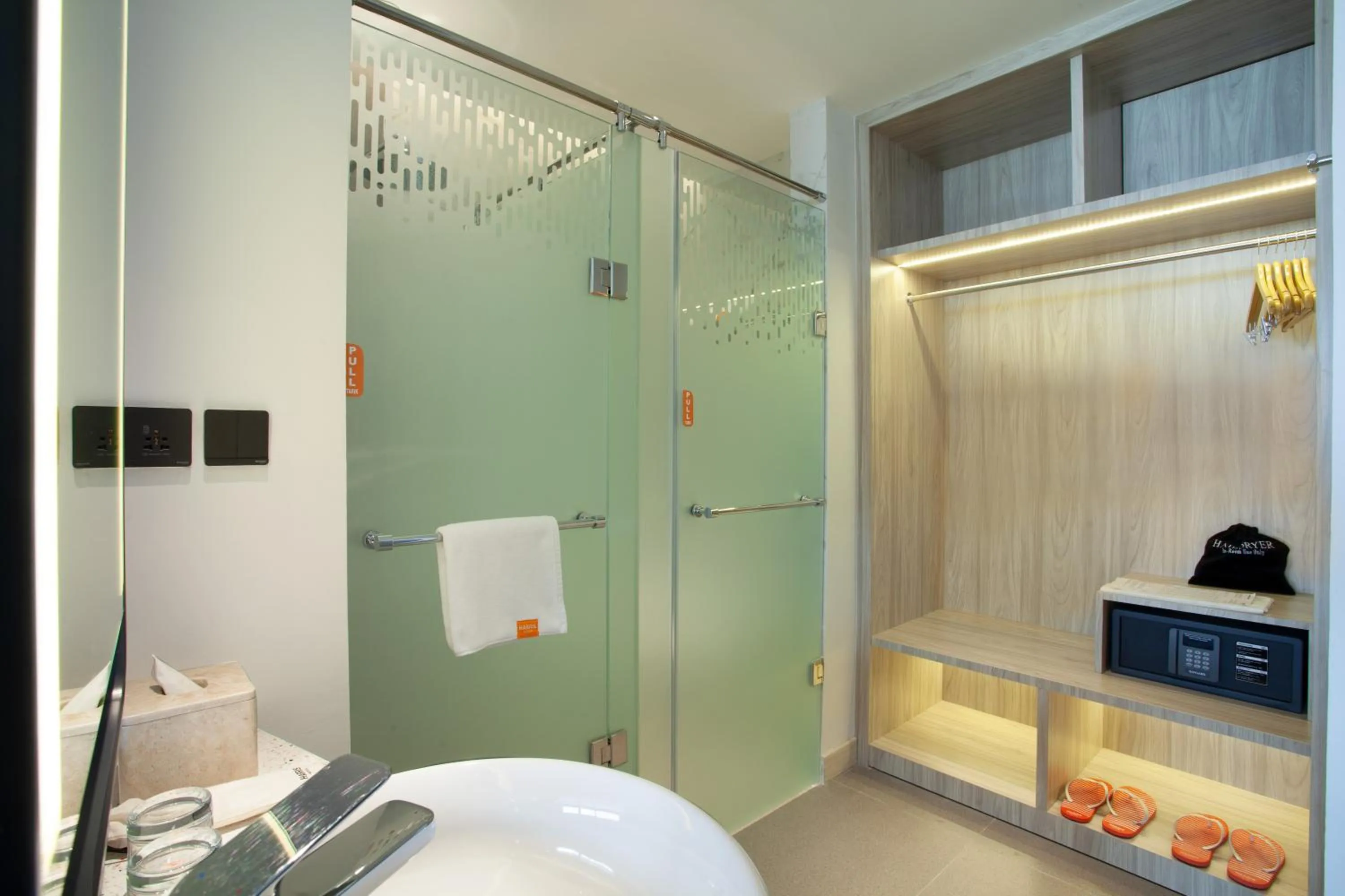 Bathroom in HARRIS Hotel & Convention Cibinong City Mall Bogor
