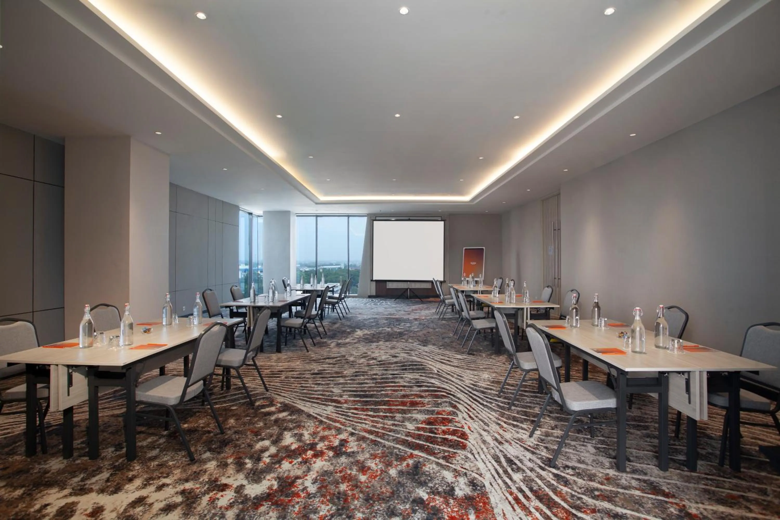 Meeting/conference room in HARRIS Hotel & Convention Cibinong City Mall Bogor