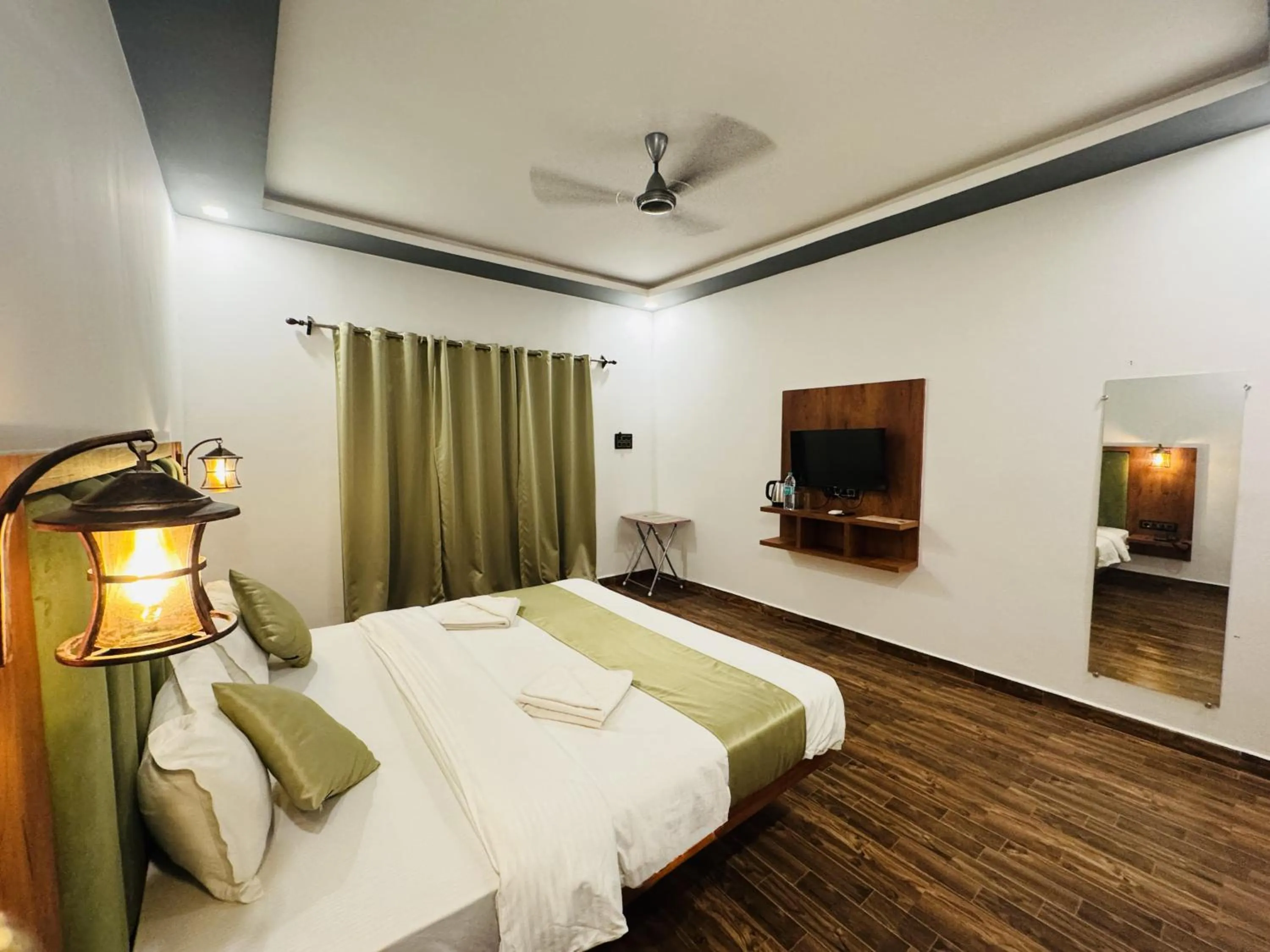 Photo of the whole room, Bed in Rashiva Resort