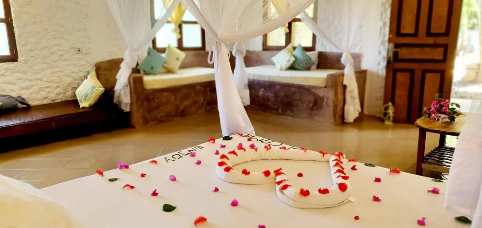 Photo of the whole room, Bed in Bahati Villa