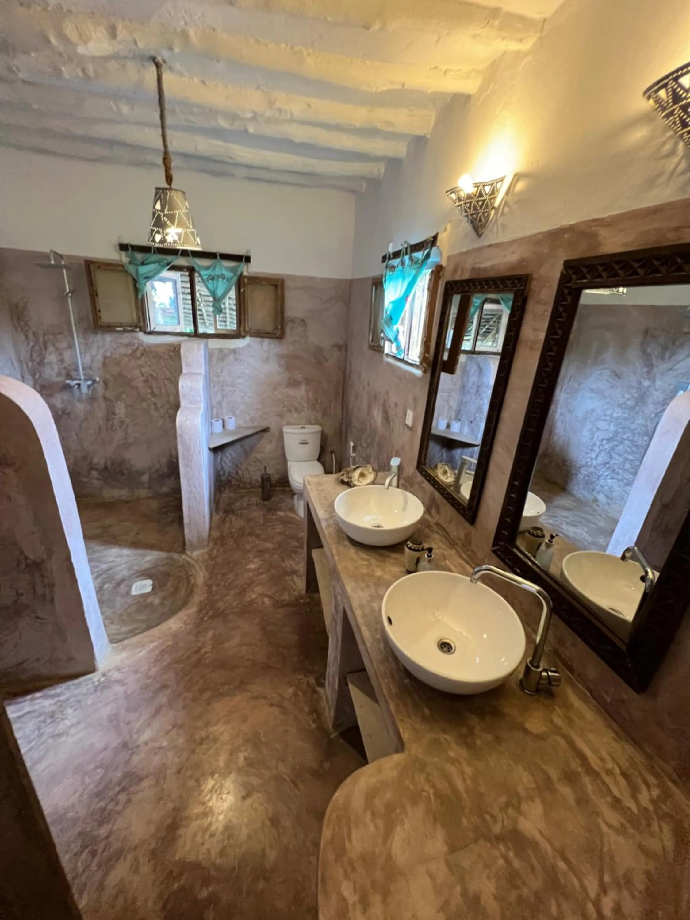 Bathroom in Bahati Villa