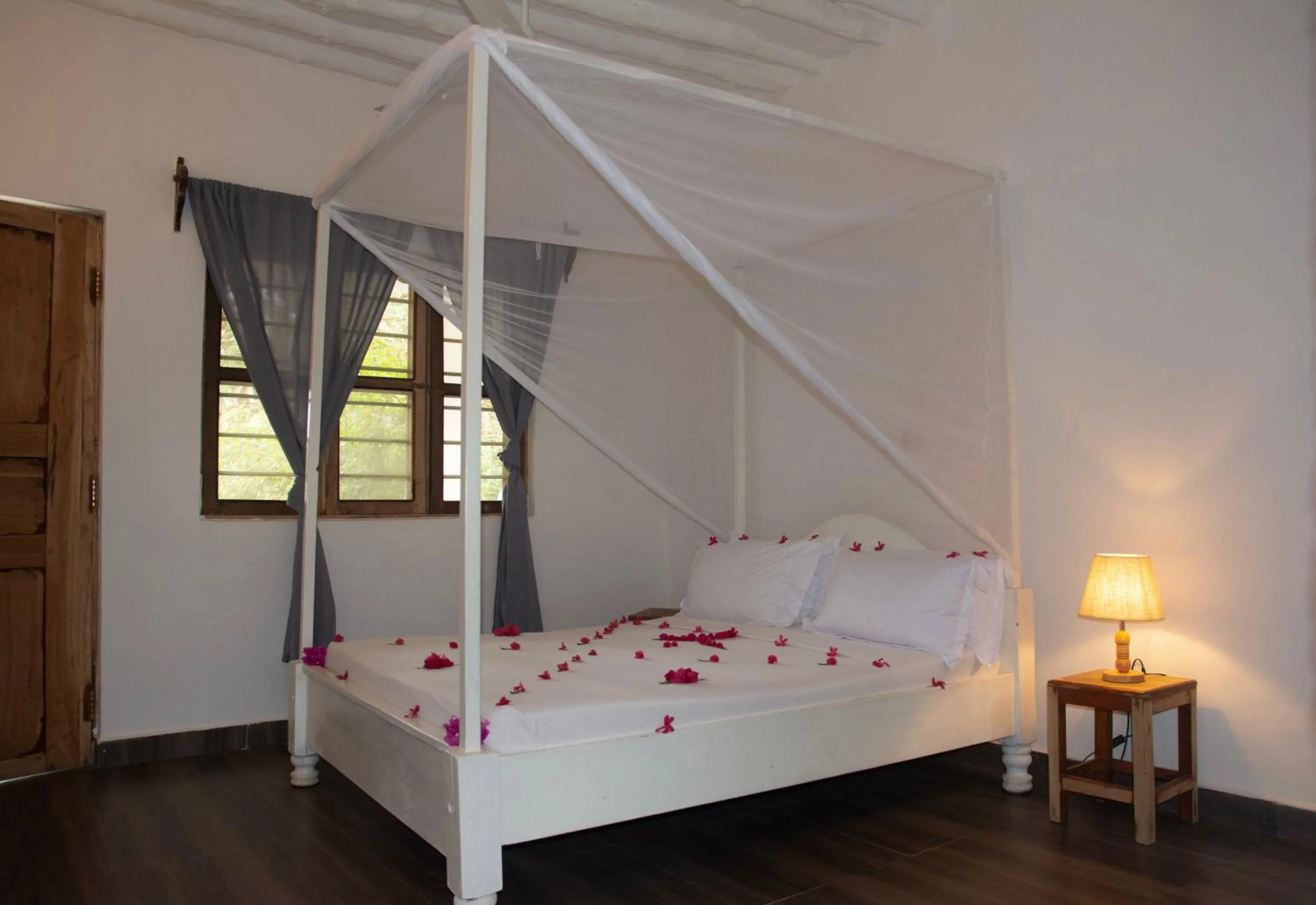 Photo of the whole room, Bed in Bahati Villa