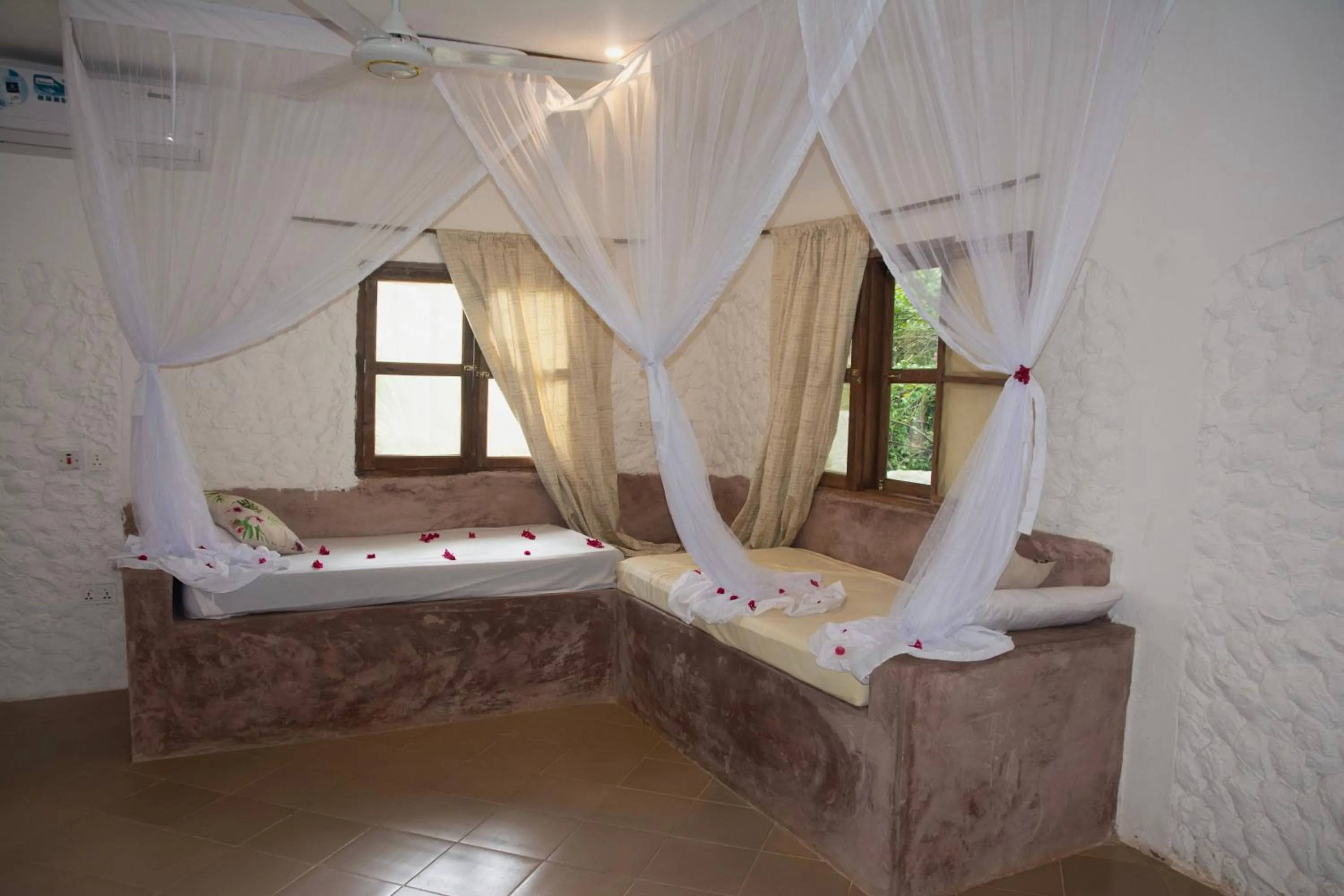 Photo of the whole room, Bed in Bahati Villa