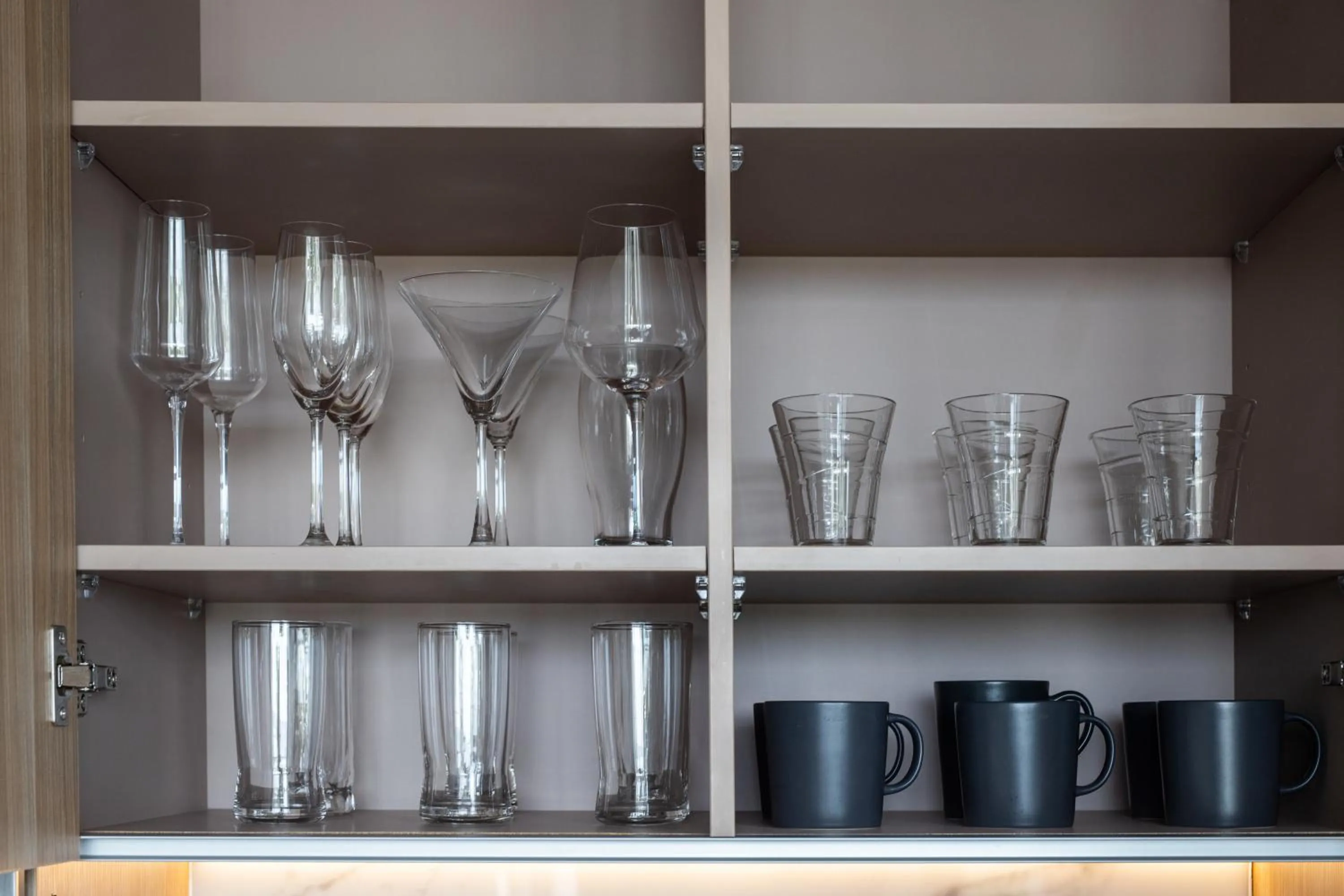 Coffee/tea facilities in Elite Atoll Serviced Apartments Phuket