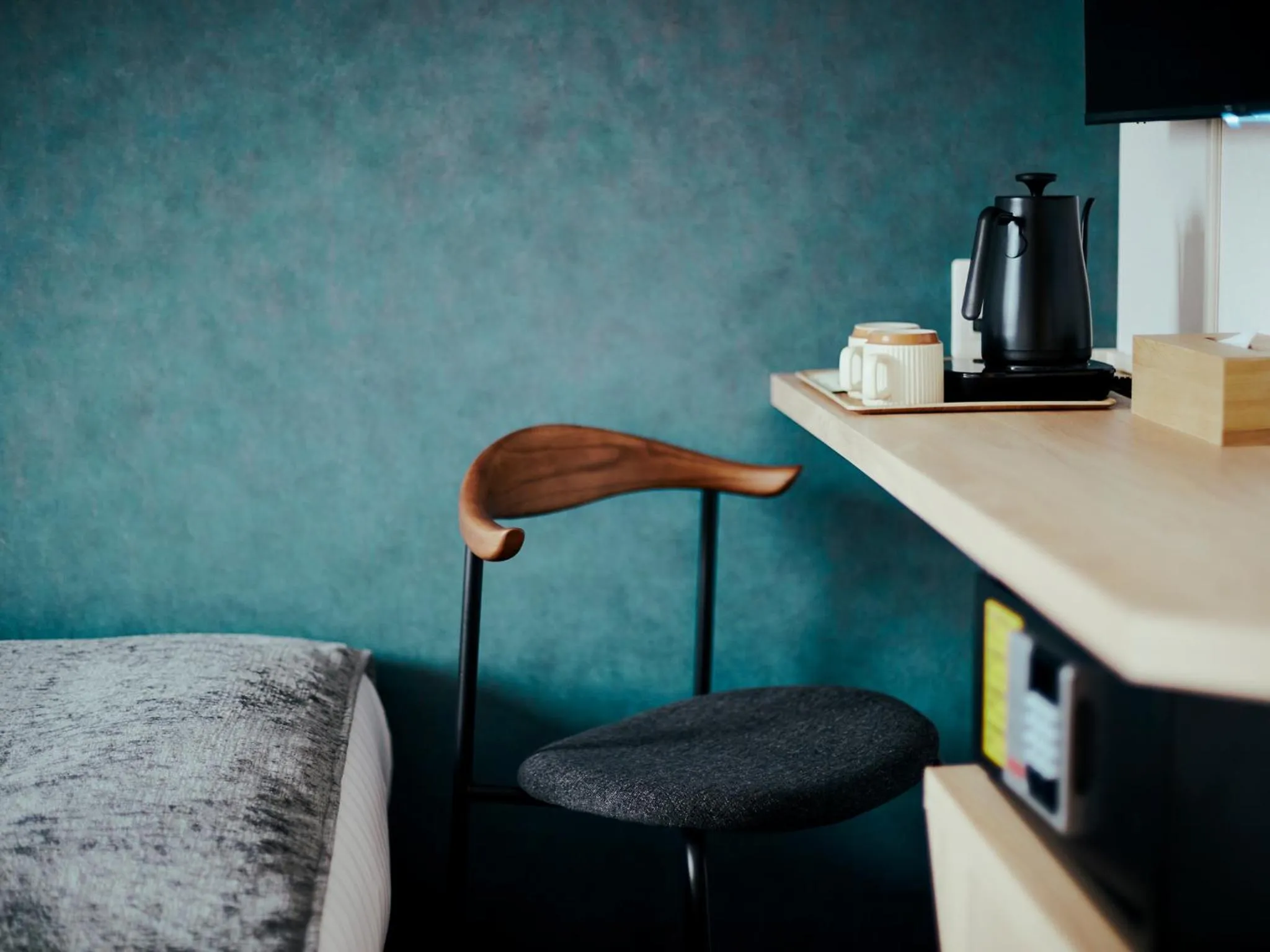 hair dresser in R Hotel Kansai Airport