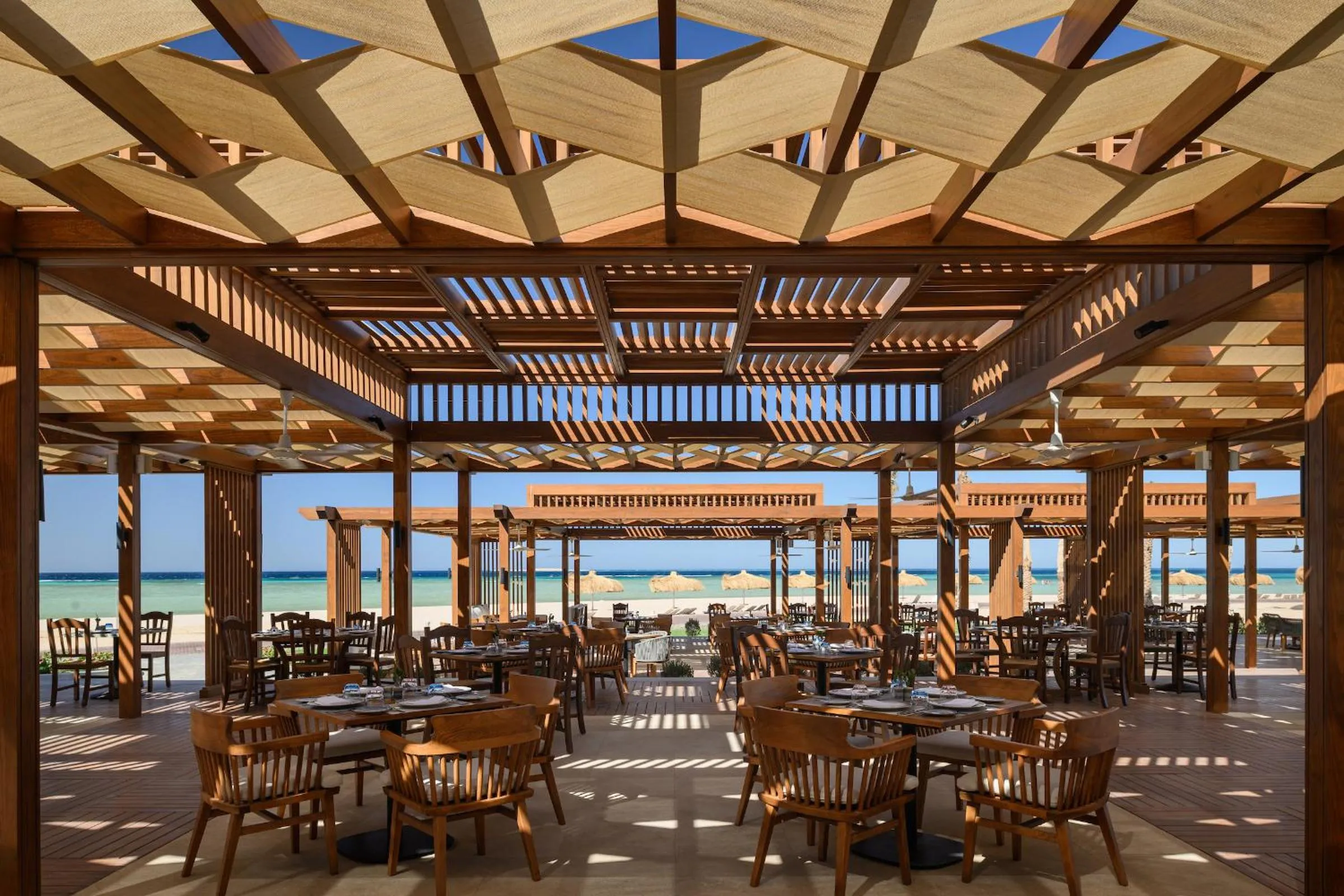 Restaurant/places to eat in JAZ Elite Asteria