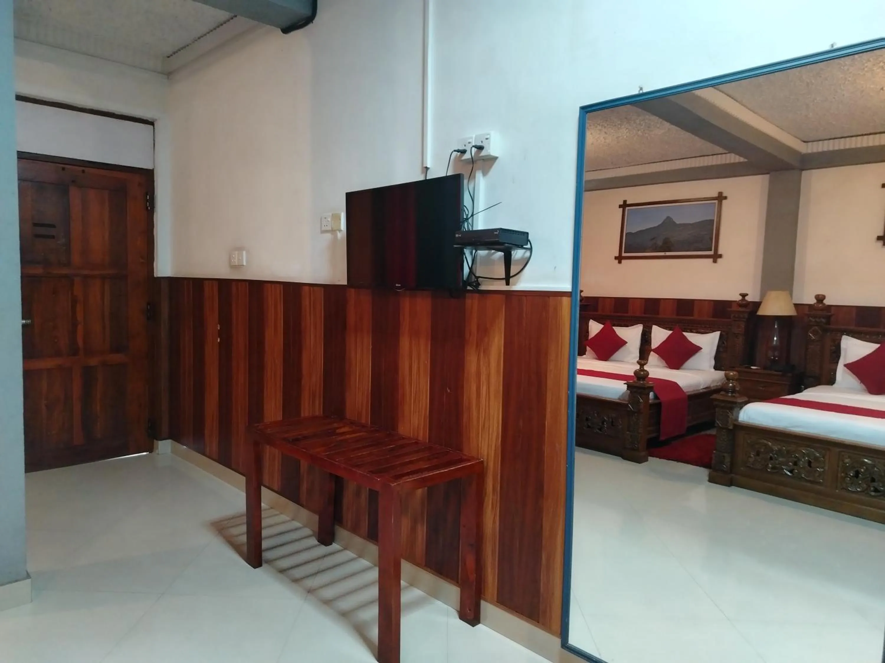 TV and multimedia, Bed in Ella Mount Heaven