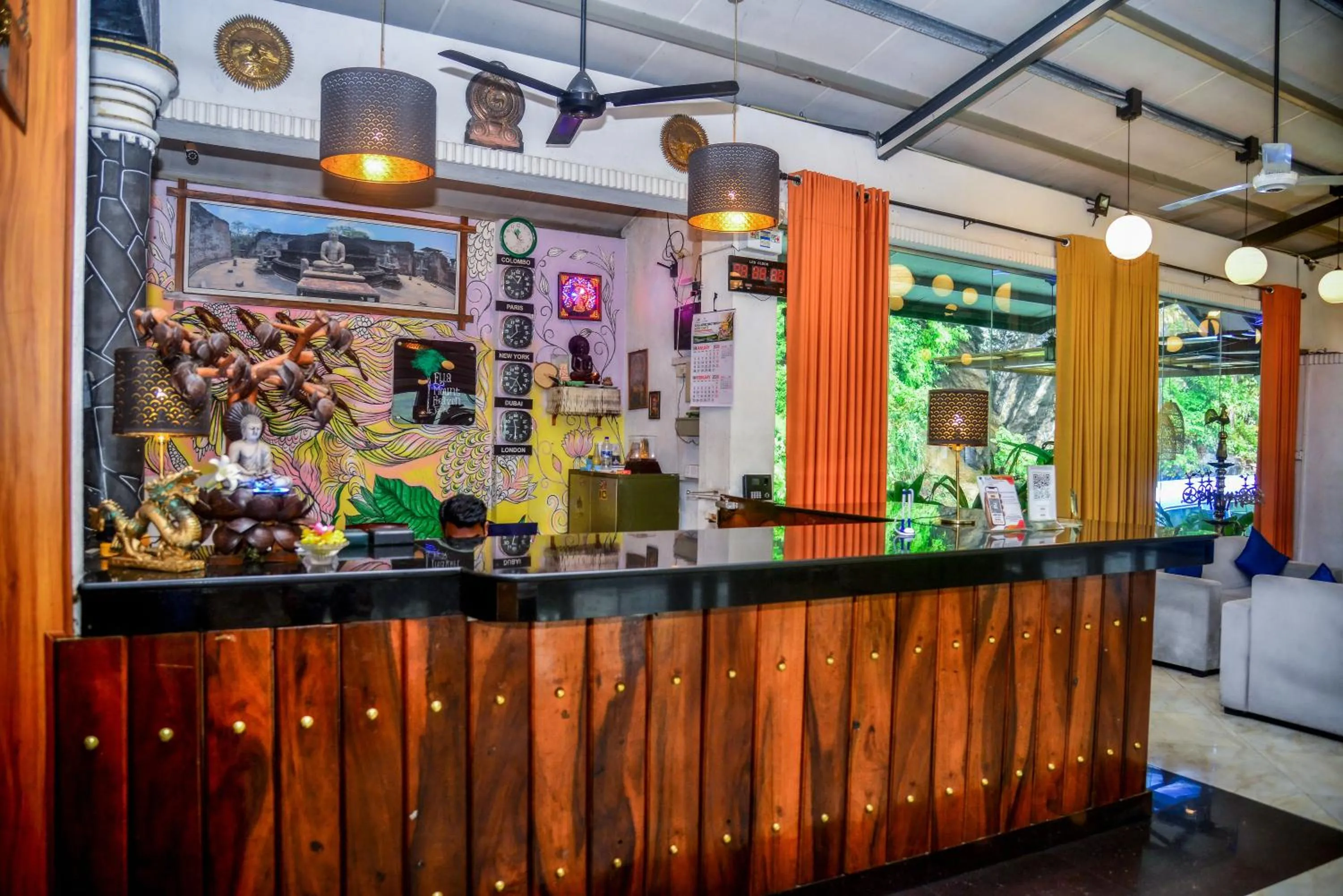 Lobby or reception in Ella Mount Heaven