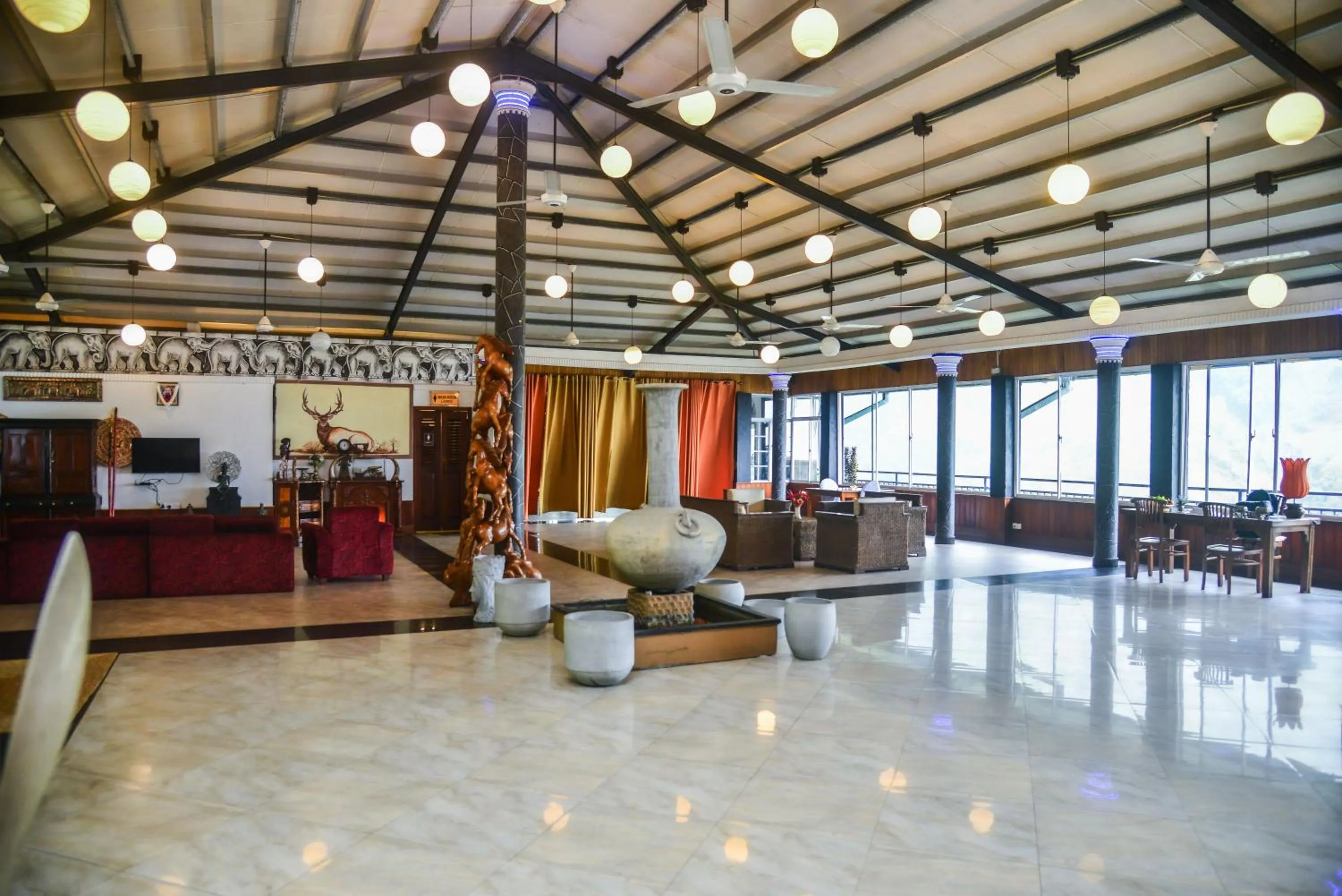 Seating area in Ella Mount Heaven