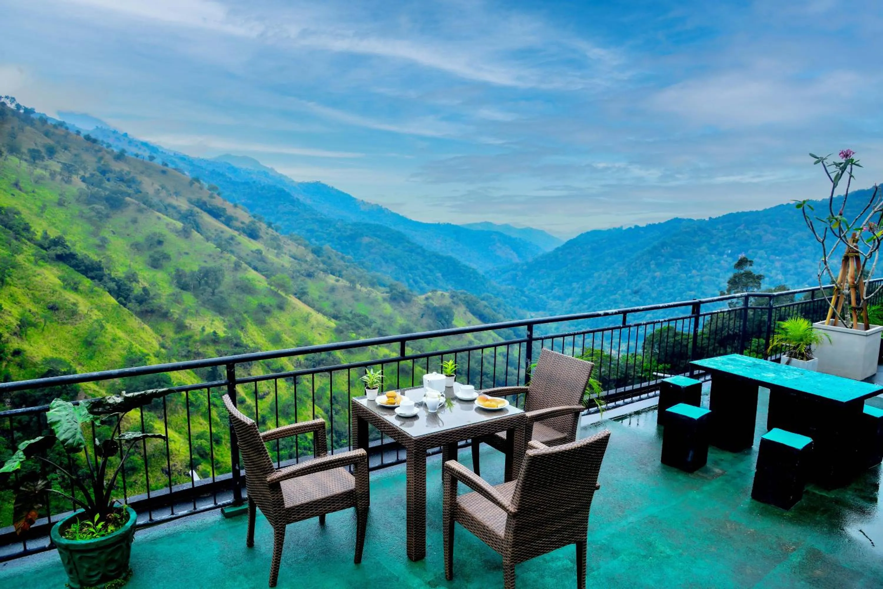 Balcony/Terrace in Ella Mount Heaven