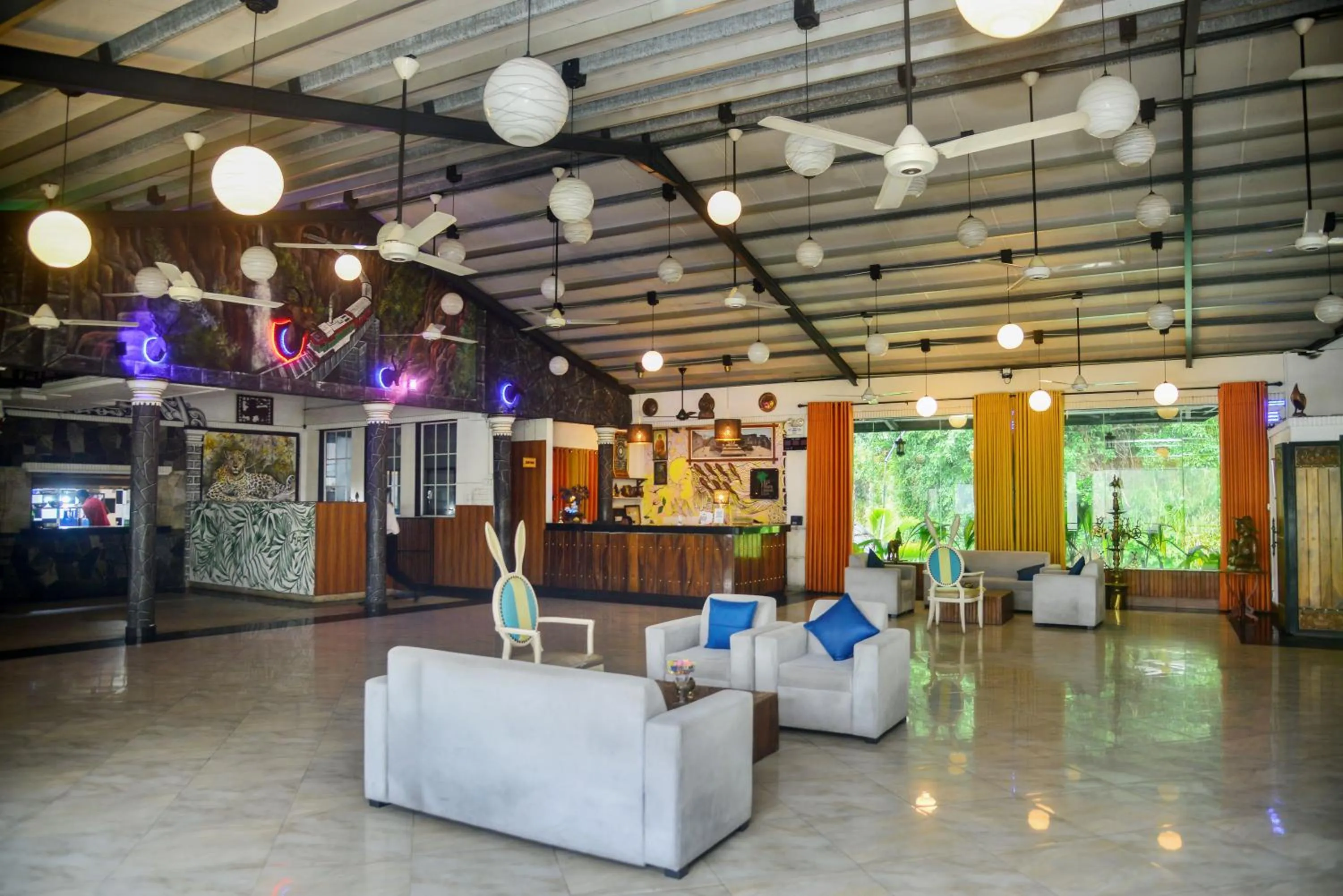 Seating area in Ella Mount Heaven