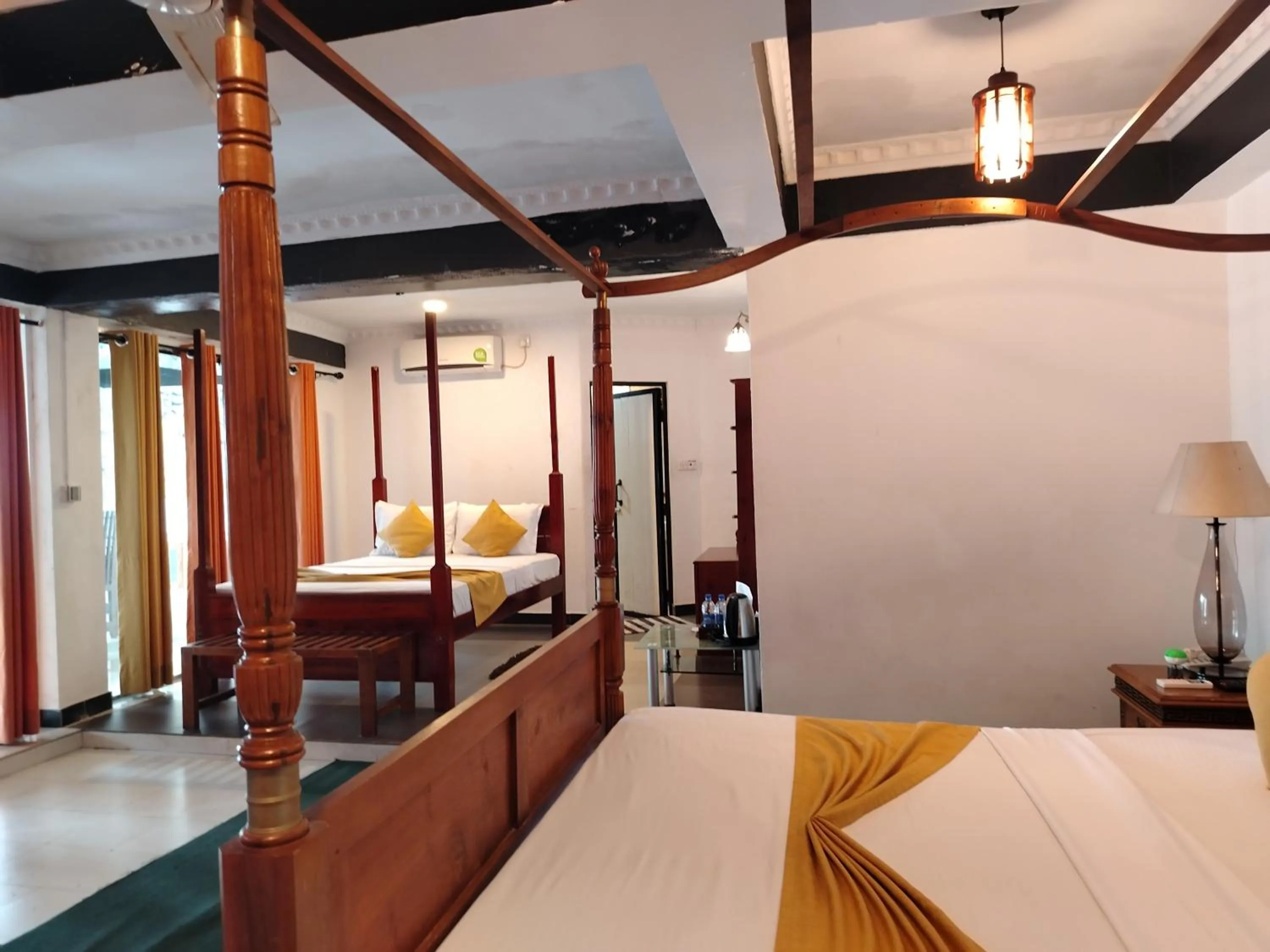 Bedroom, Bed in Ella Mount Heaven