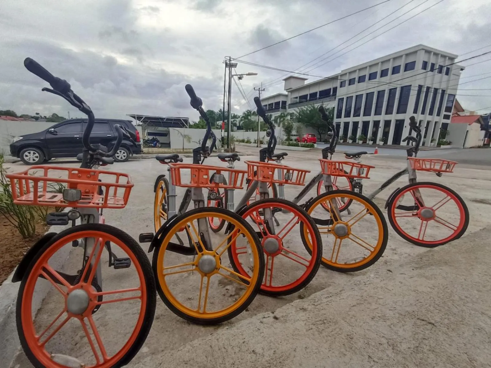 Cycling in ONYX HOTEL & VILLA