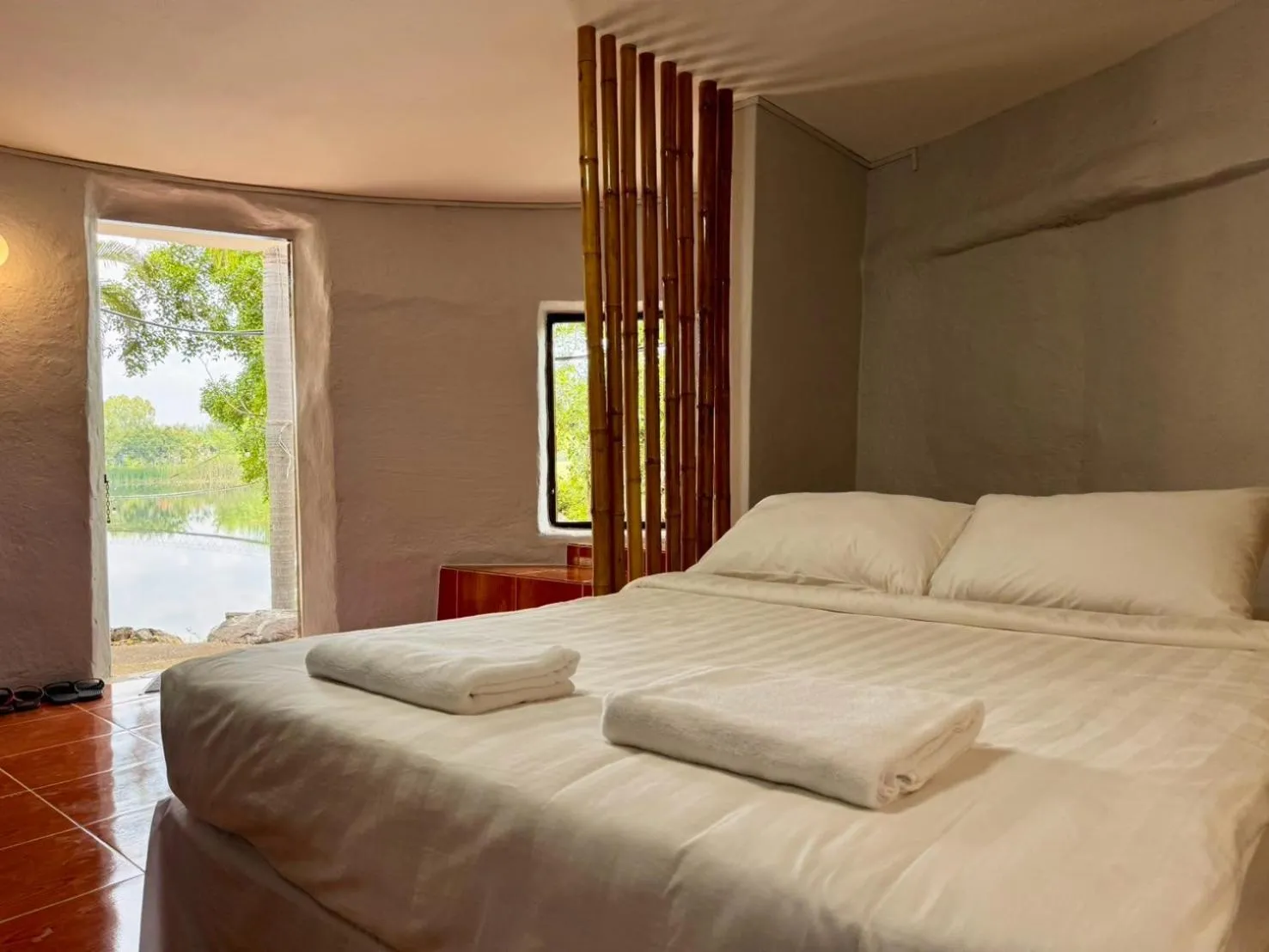 Bedroom, Bed in Khao Yai Lake Hill Resort