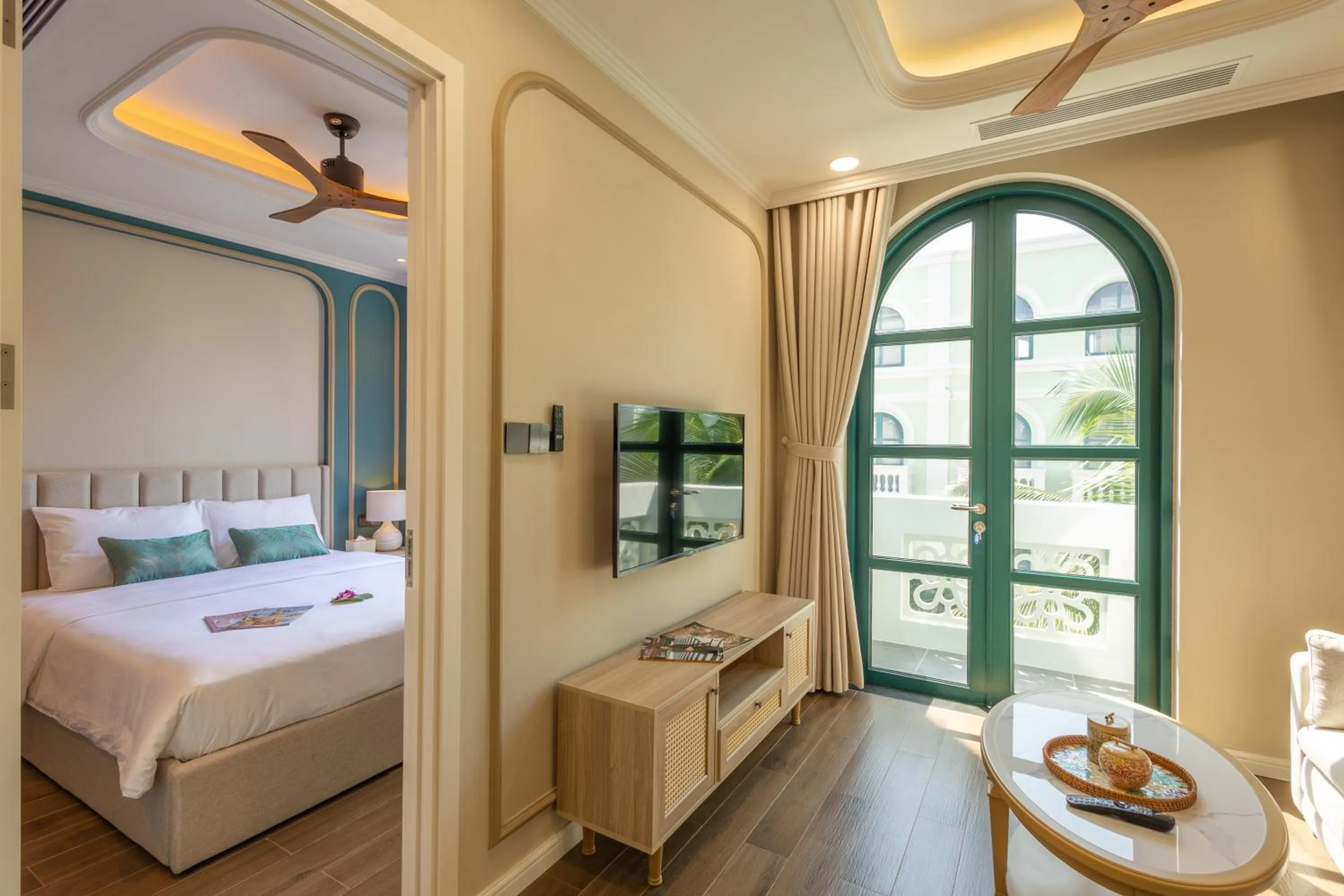 TV and multimedia, Bed in Stella Marina Boutique Hotel