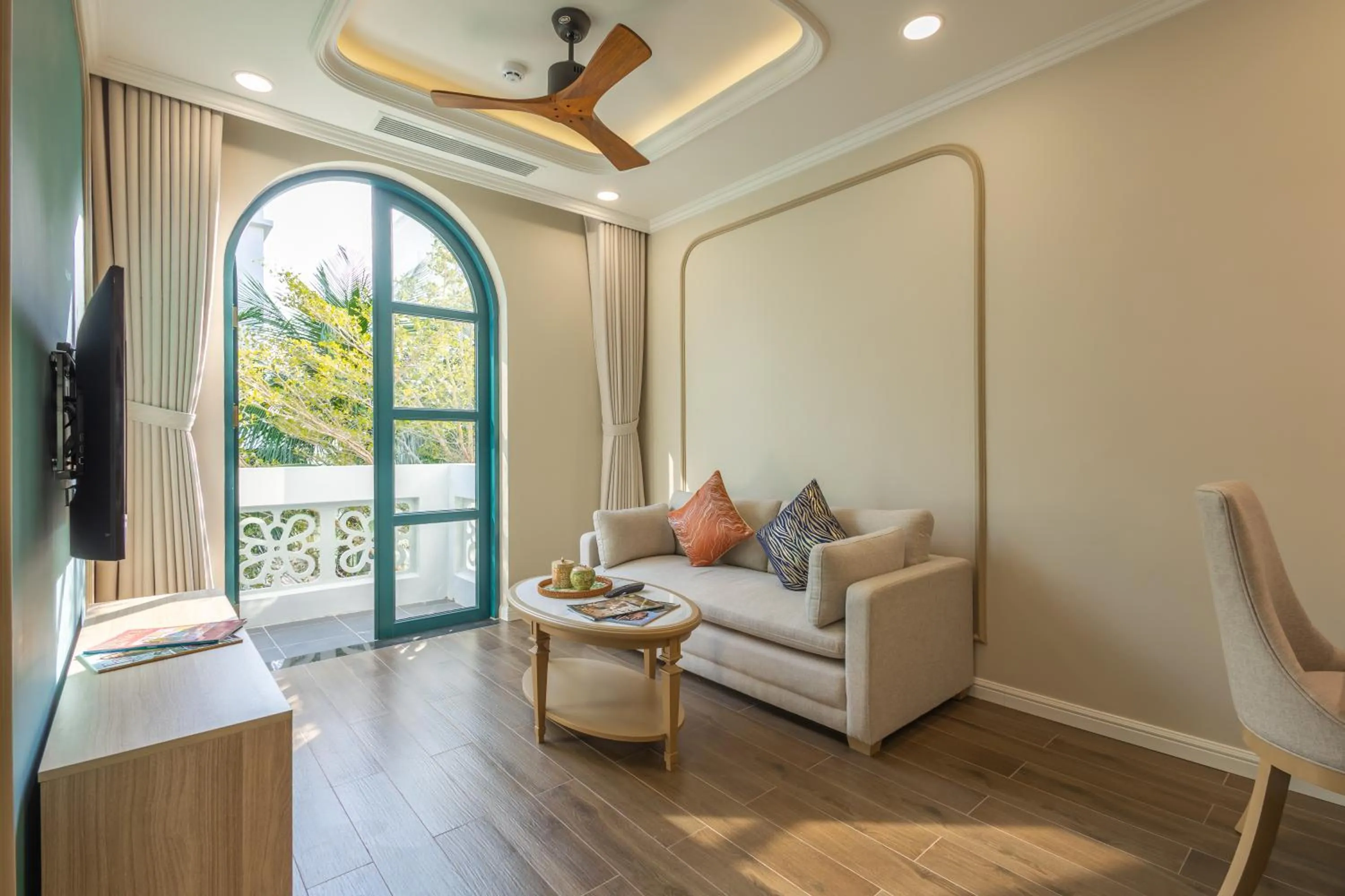 TV and multimedia in Stella Marina Boutique Hotel