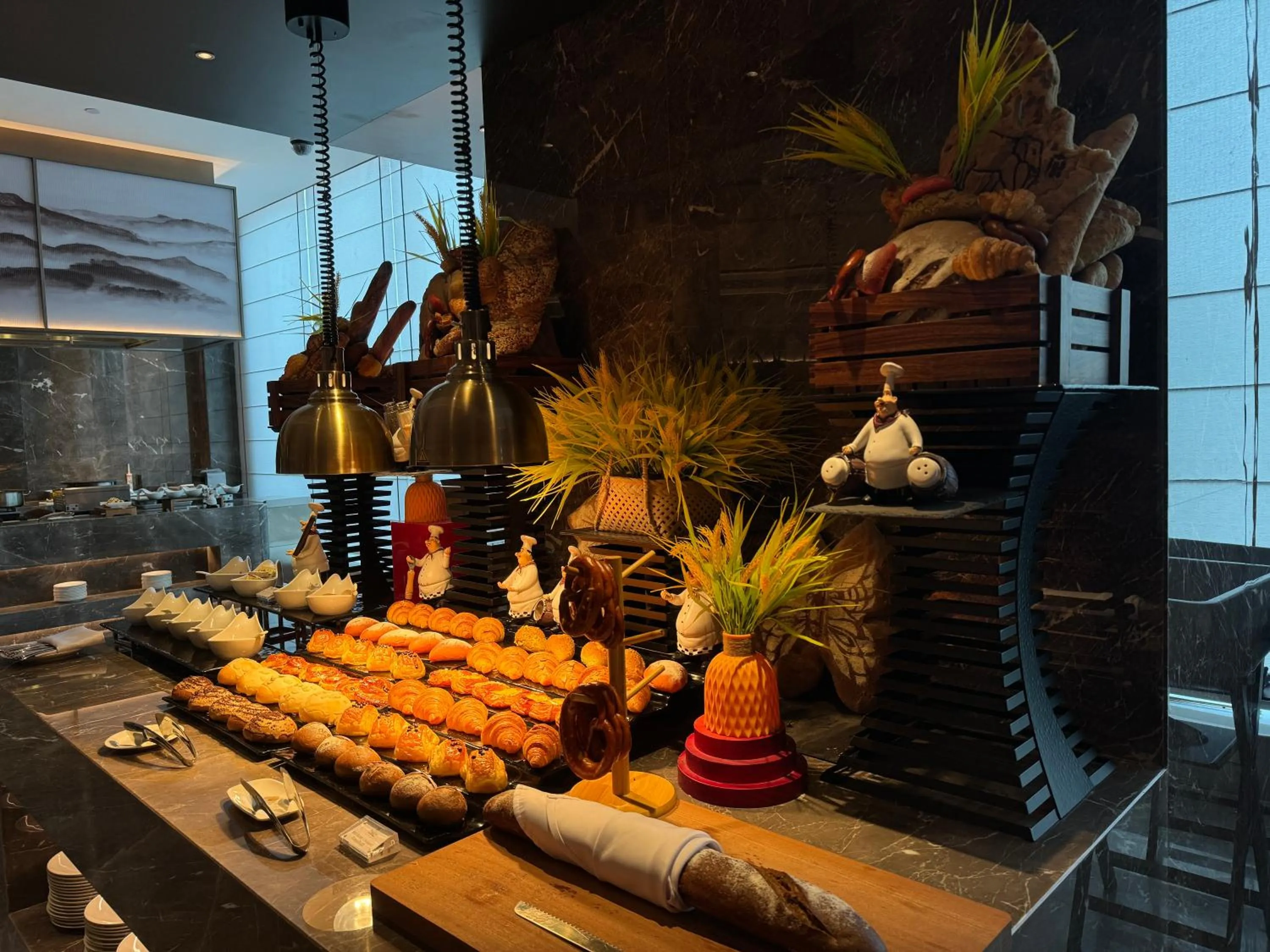 Restaurant/places to eat in Latsavong Wanda Vista Vientiane