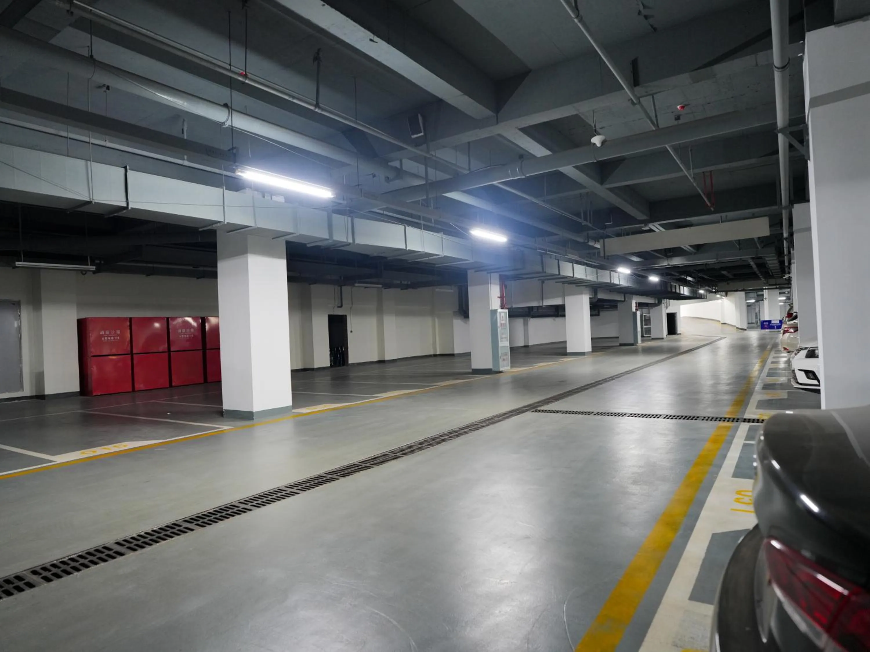 Parking in Latsavong Wanda Vista Vientiane