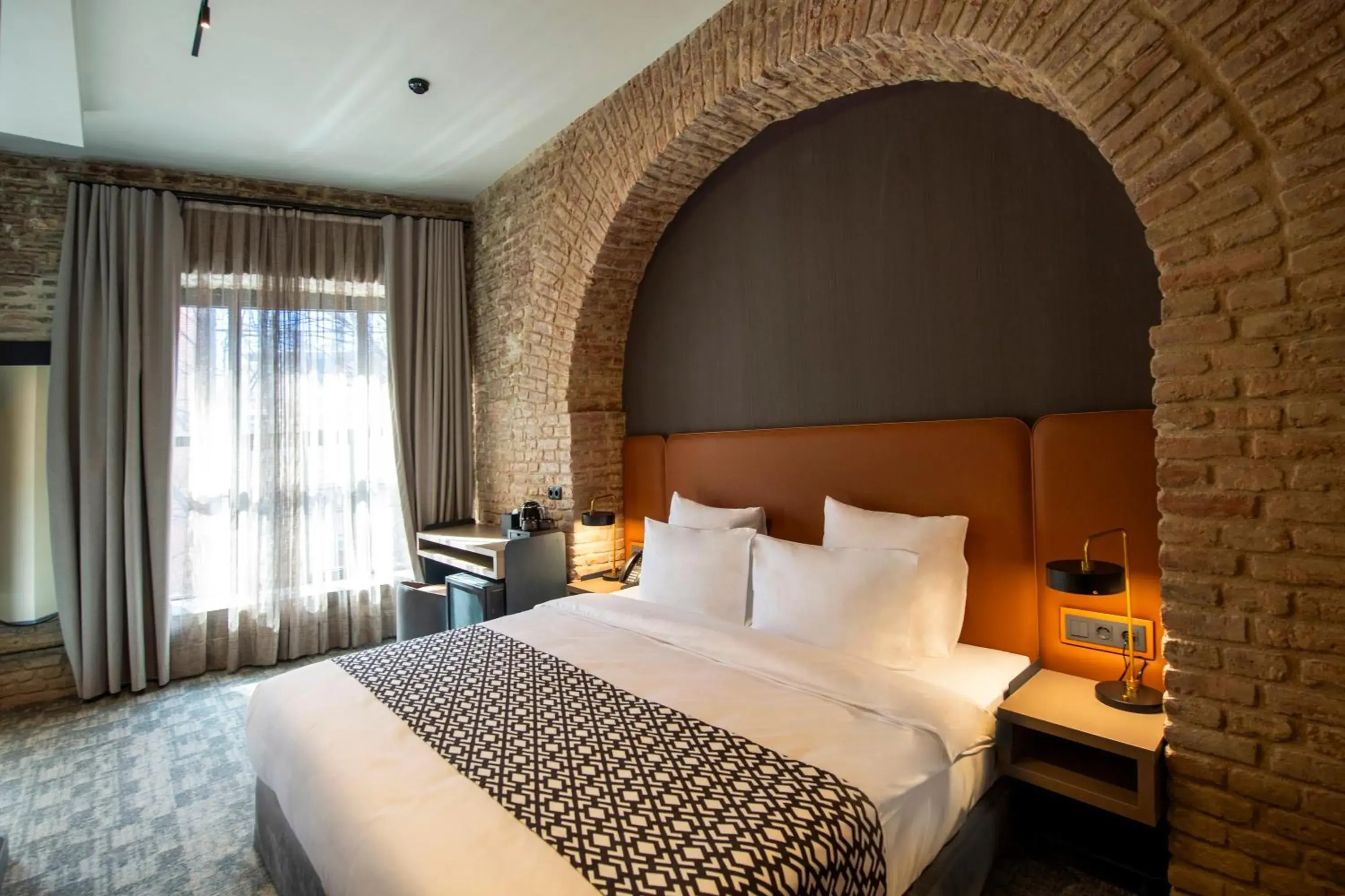 Standard Double or Twin Room in Qarvasla Hotel Standard Double or Twin Room in Qarvasla Hotel