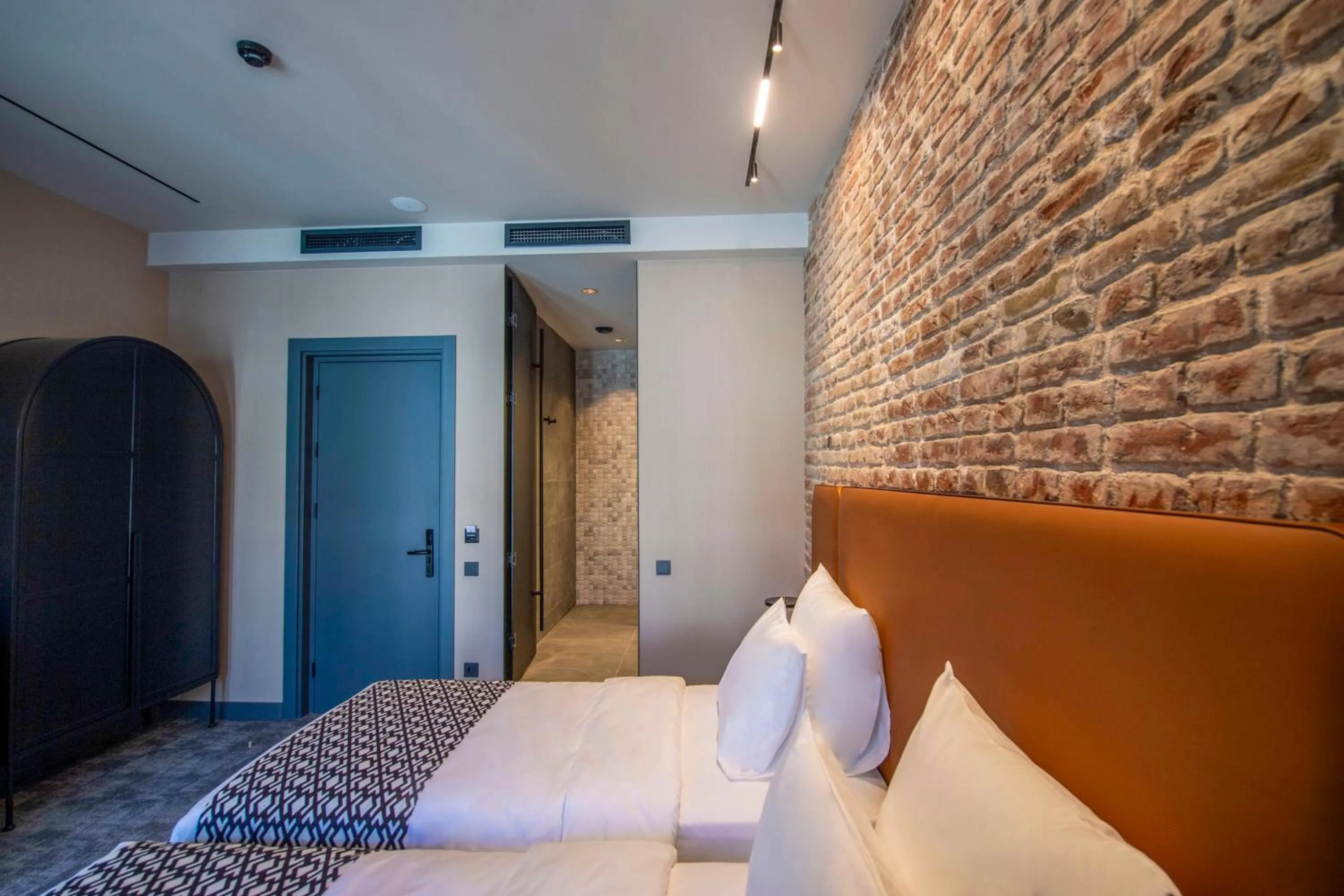 Bedroom, Bed in Qarvasla Hotel