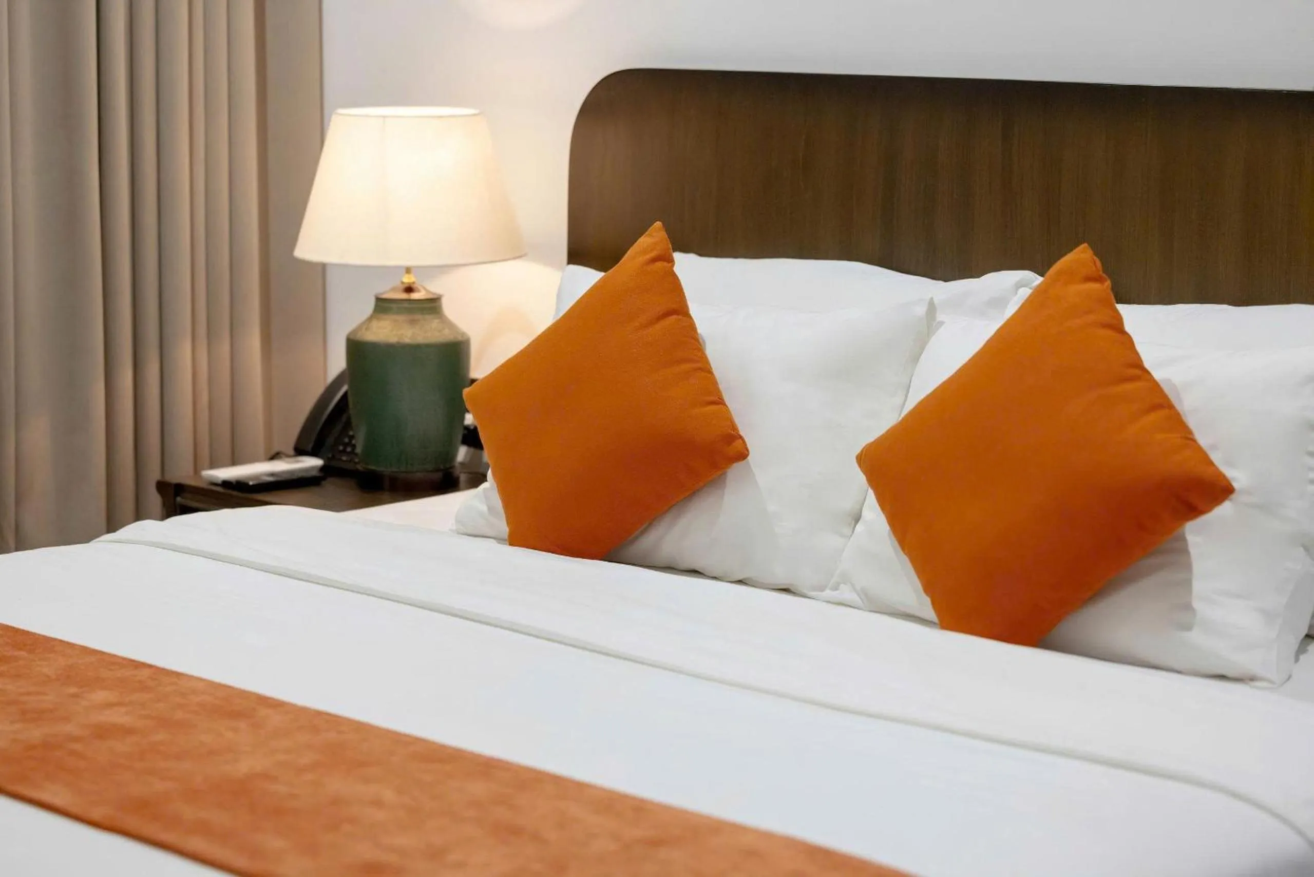 Bed in Paul Chabot Hotel