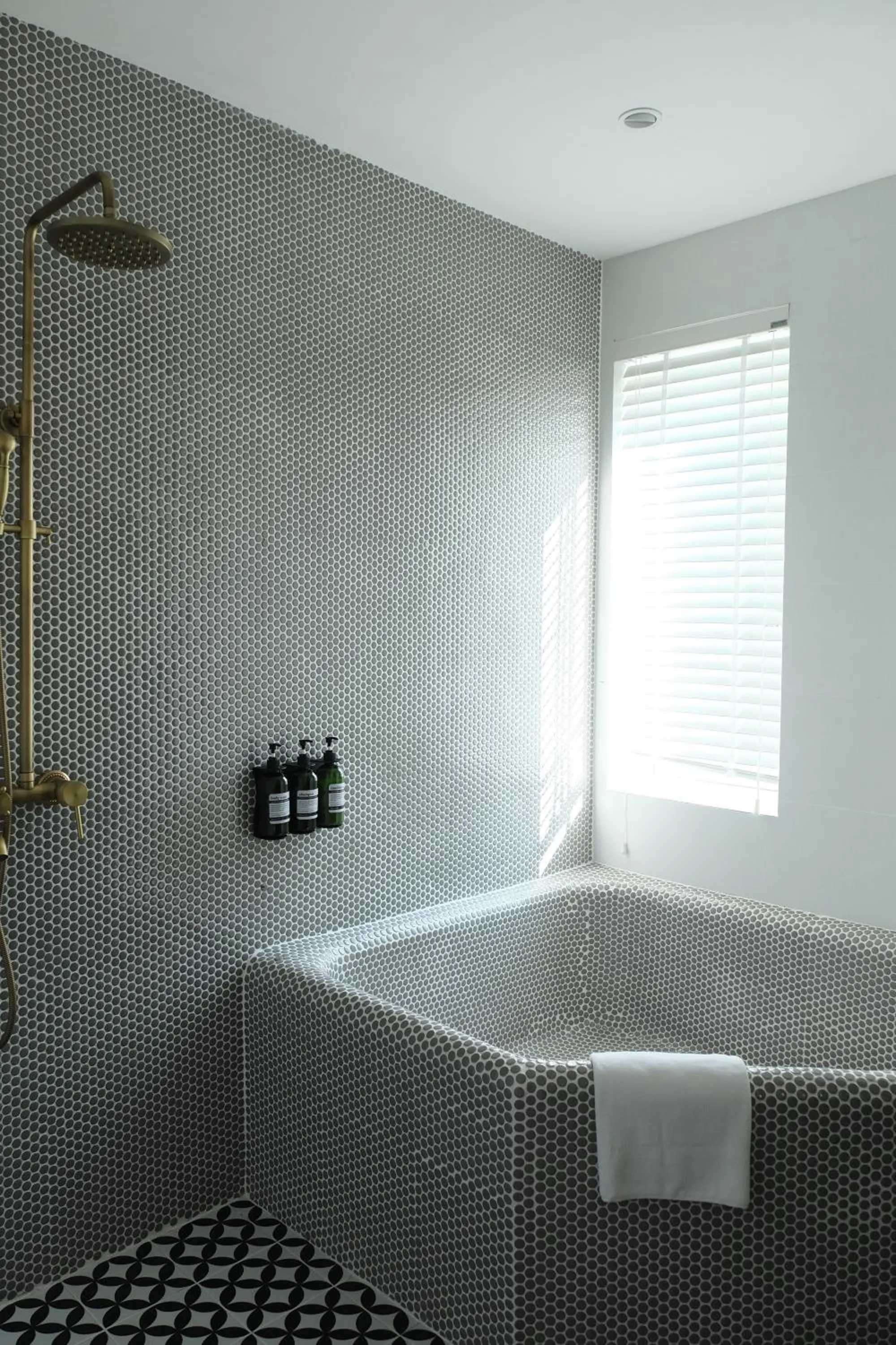 Bath in Paul Chabot Hotel