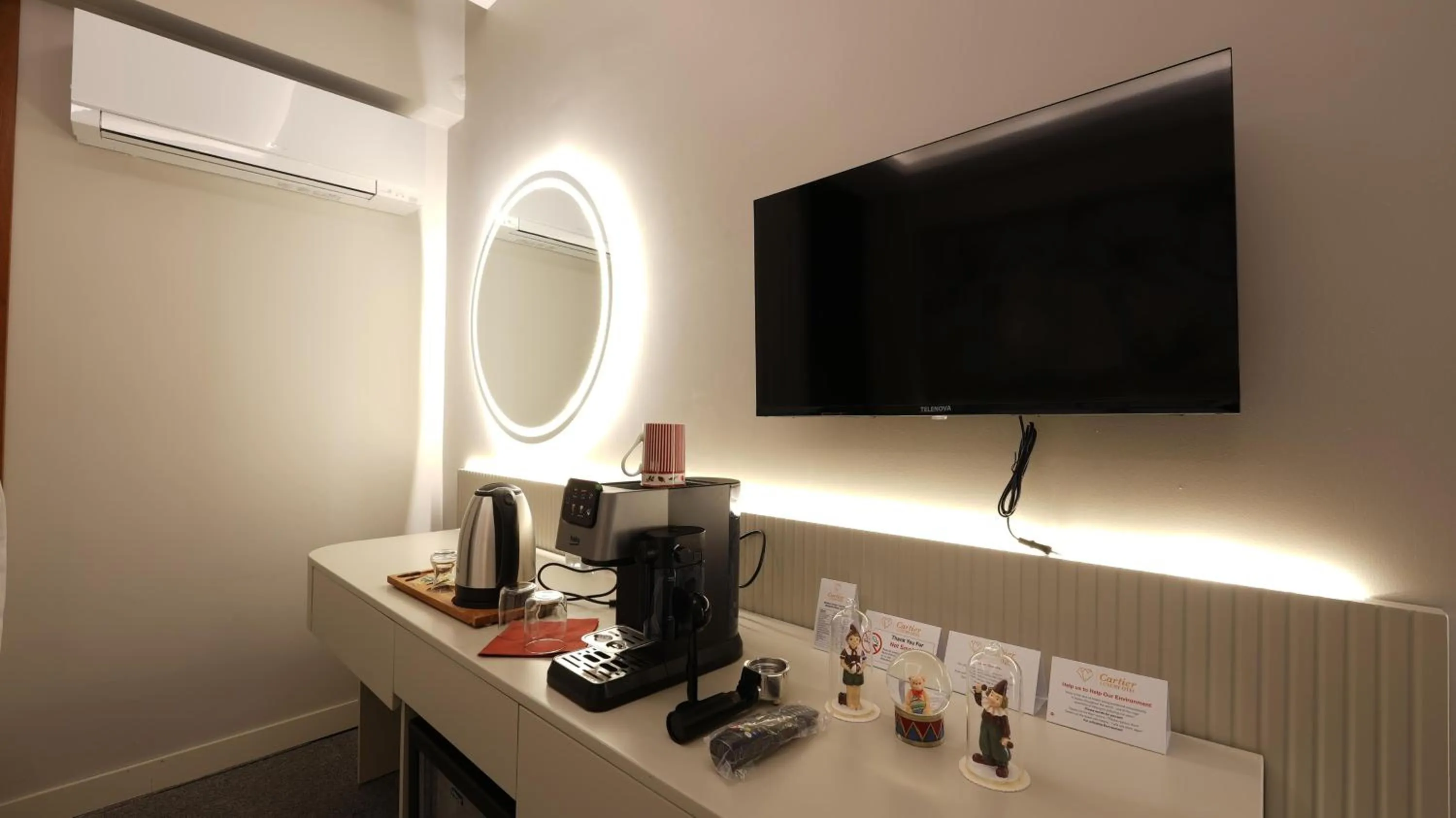 Coffee/tea facilities in CARTİER LUXURY OTEL