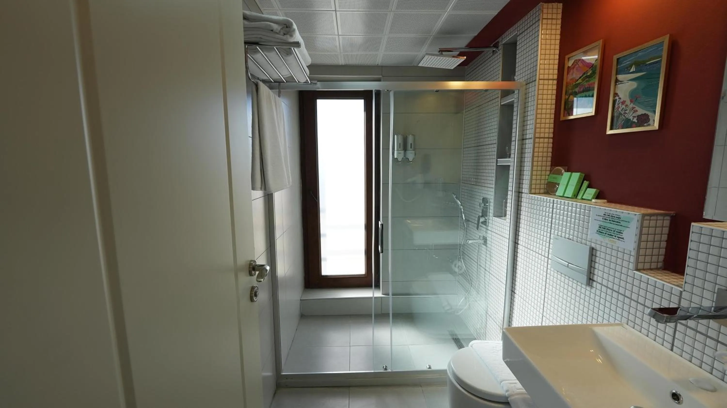 Shower in CARTİER LUXURY OTEL