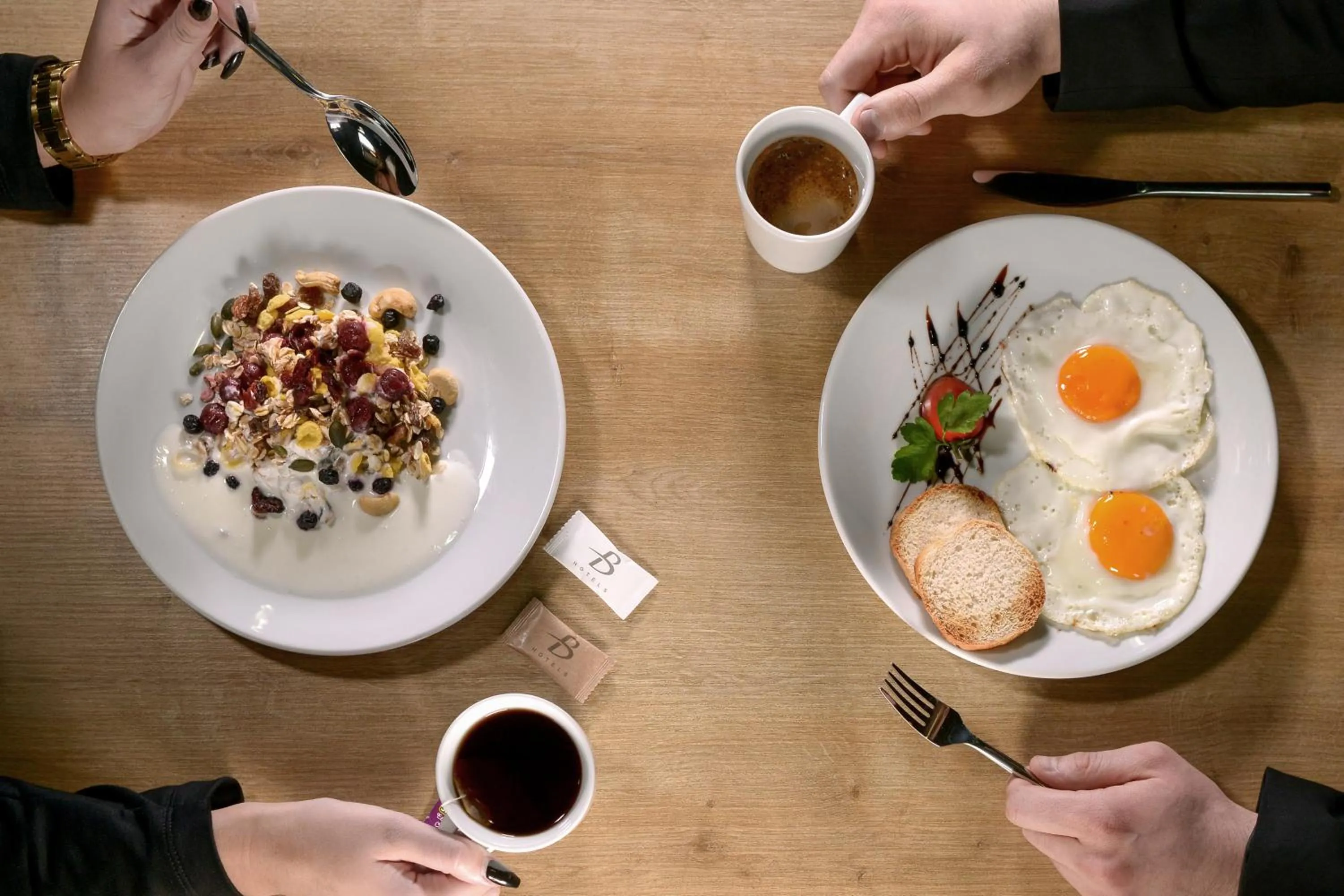 Buffet breakfast in BLEECKER Hotels